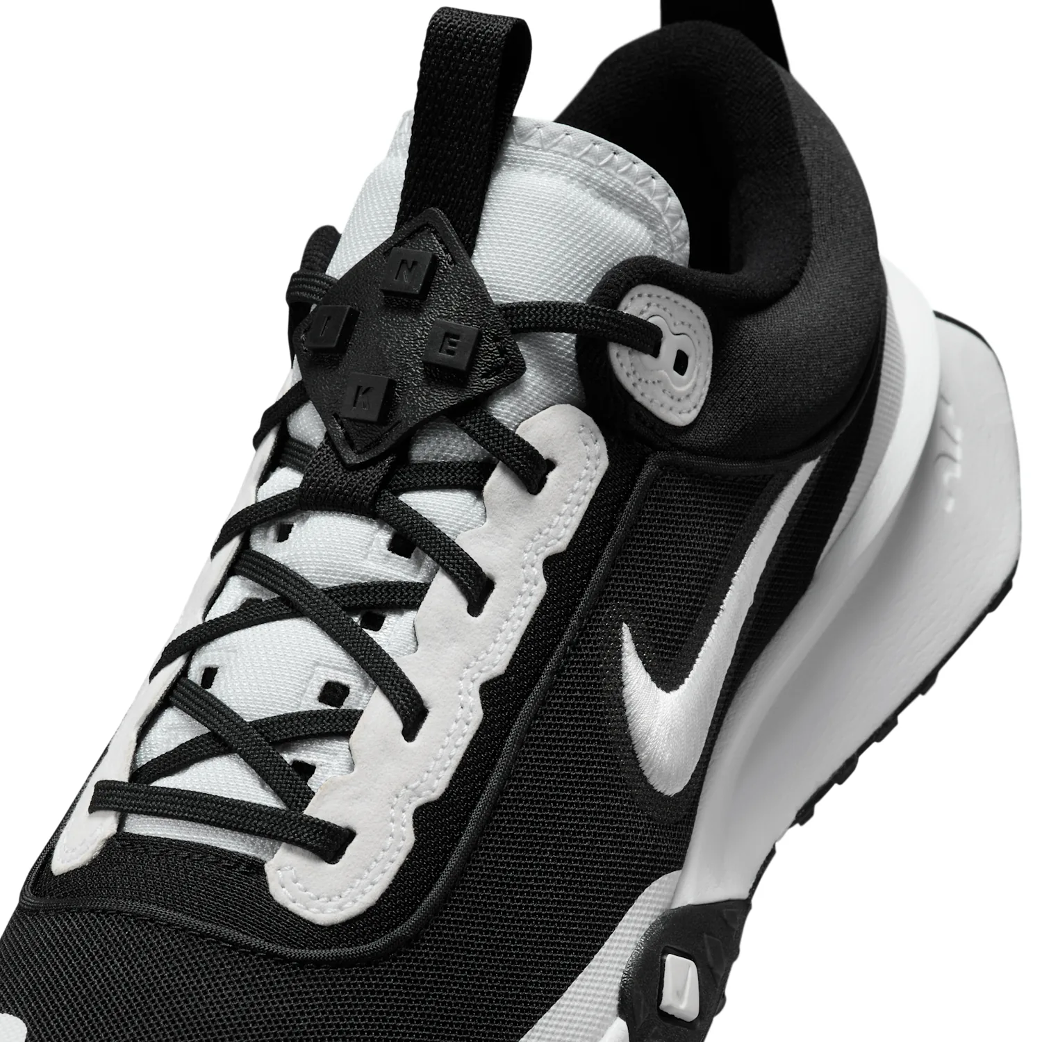 Nike Air Diamond Varsity Turf image 7