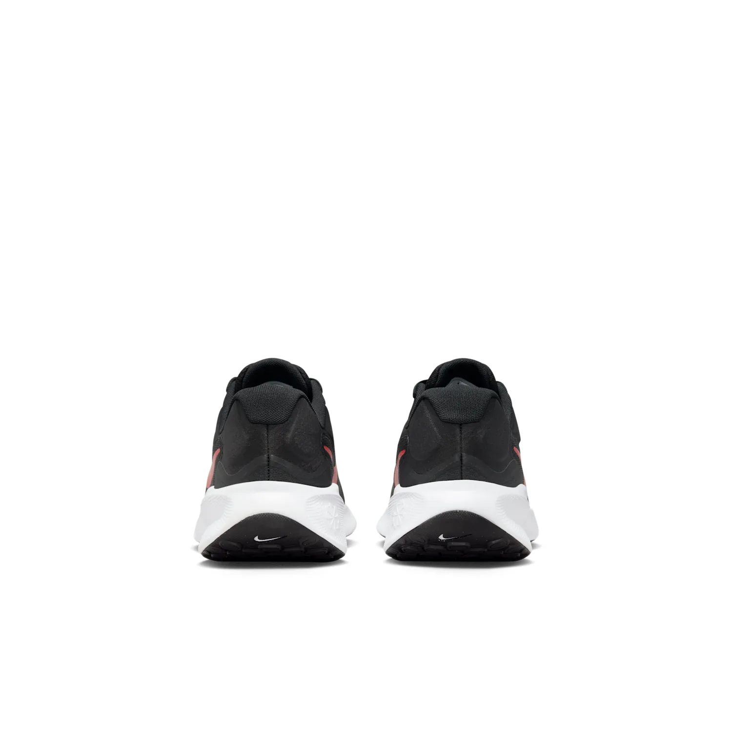 Nike Revolution 7 image 6