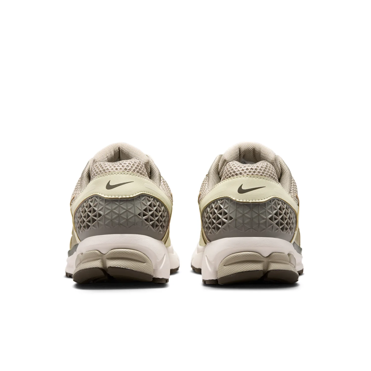 Nike Zoom Vomero 5 image 6