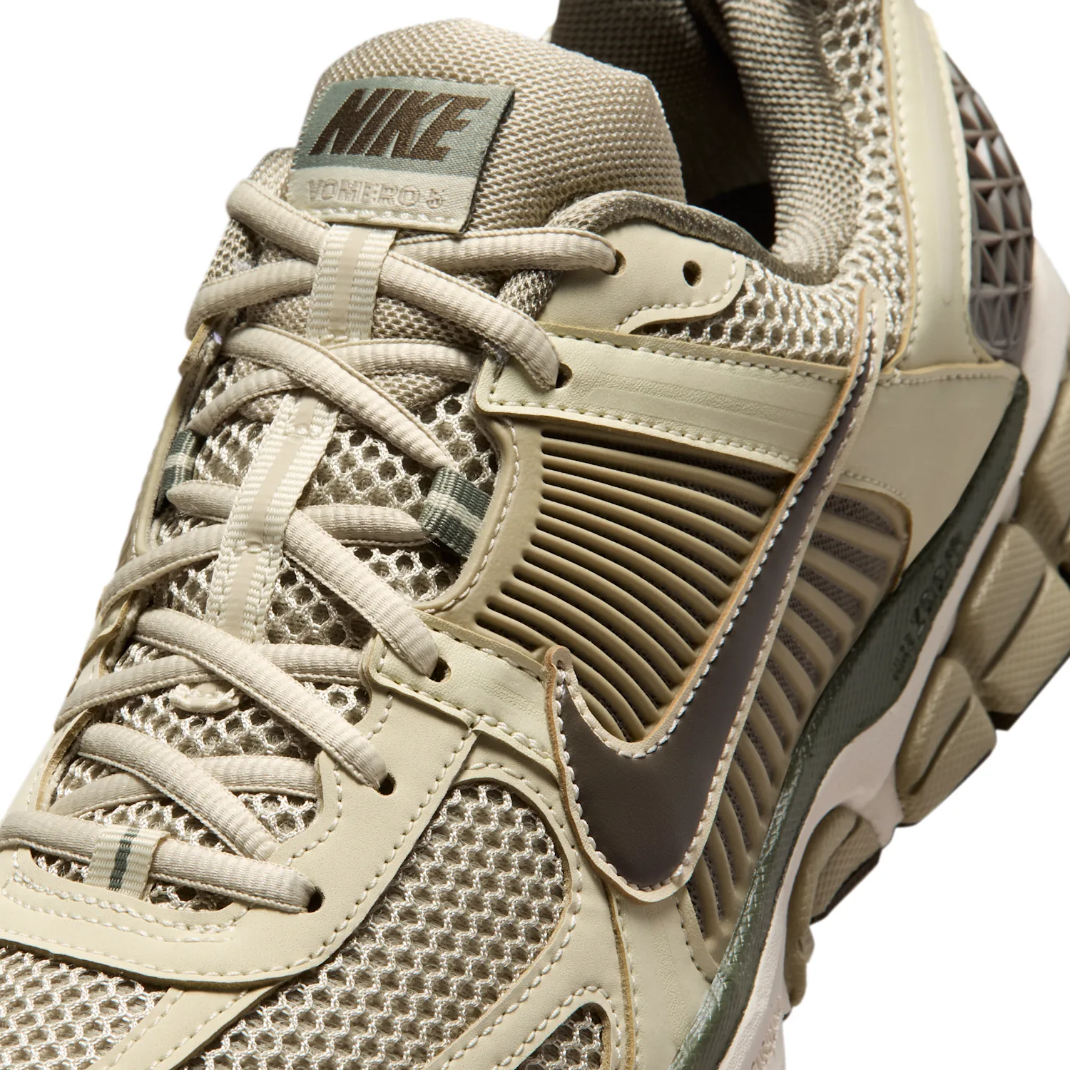 Nike Zoom Vomero 5 image 7