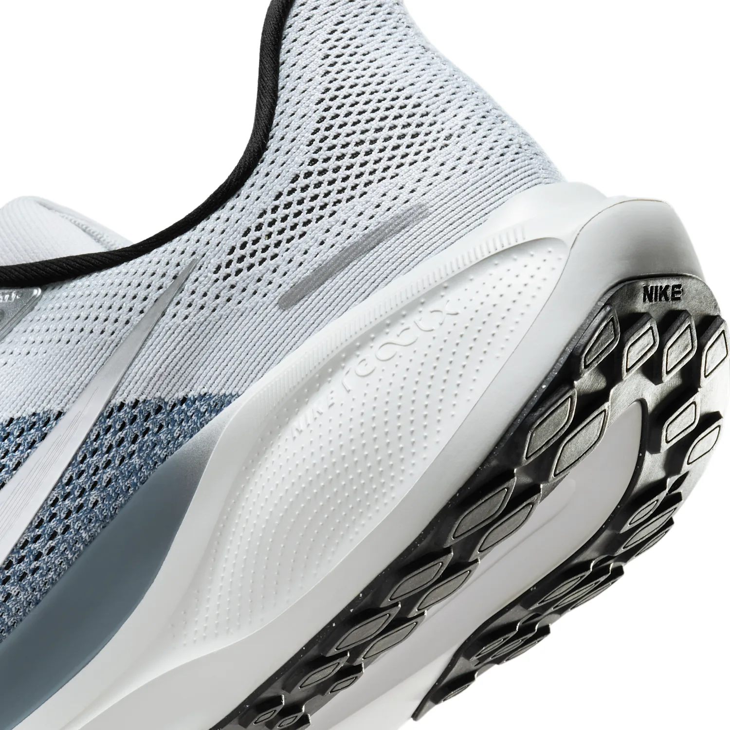 Nike Pegasus 41 image 12