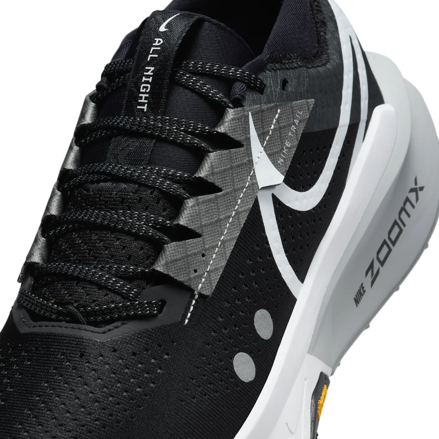 Nike Zegama 2 image 10