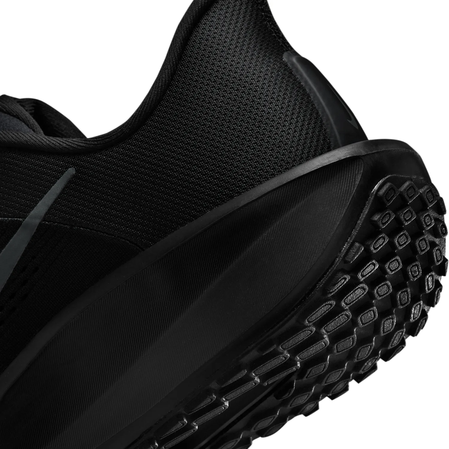 Nike Quest 6 image 8