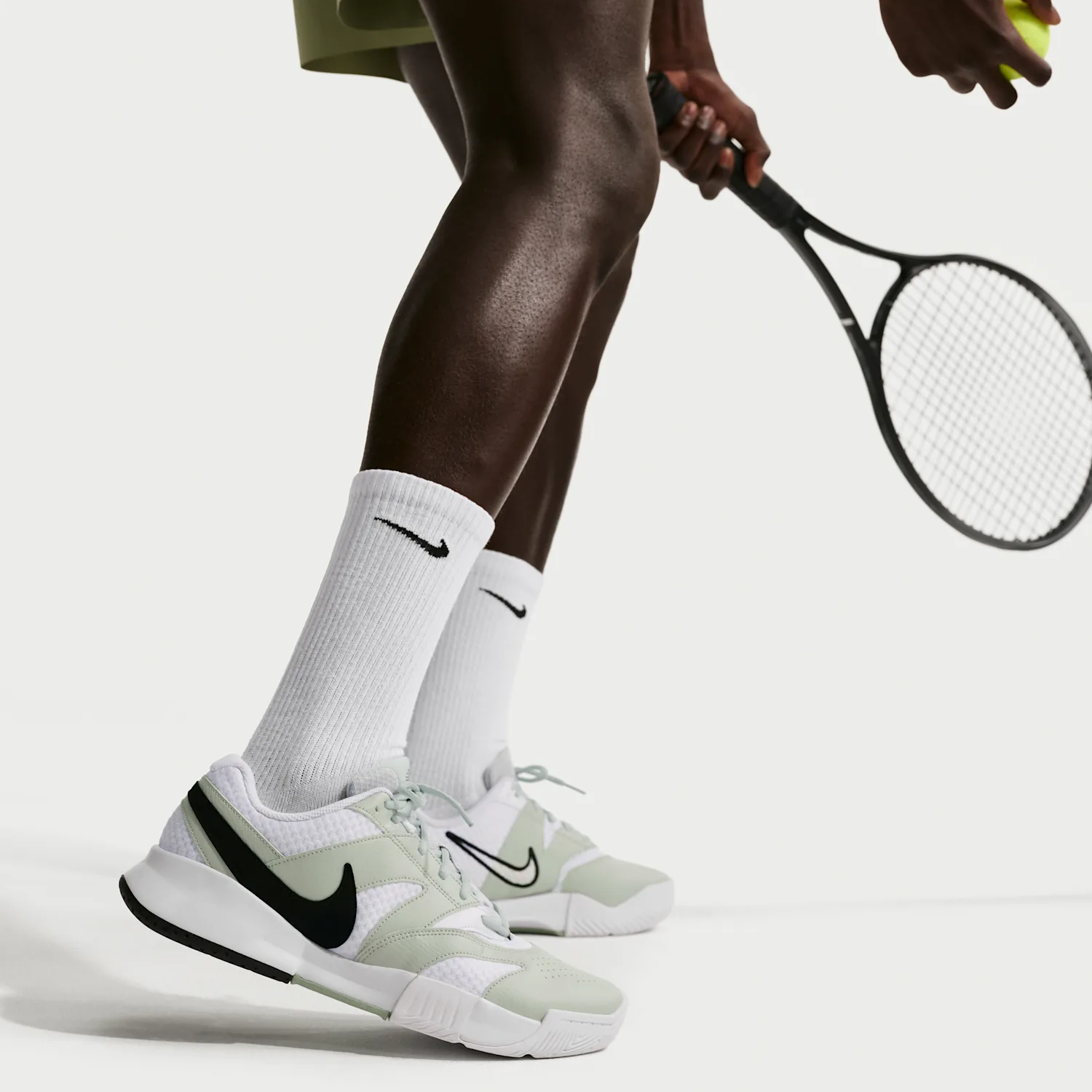 NikeCourt Lite 4 image 9