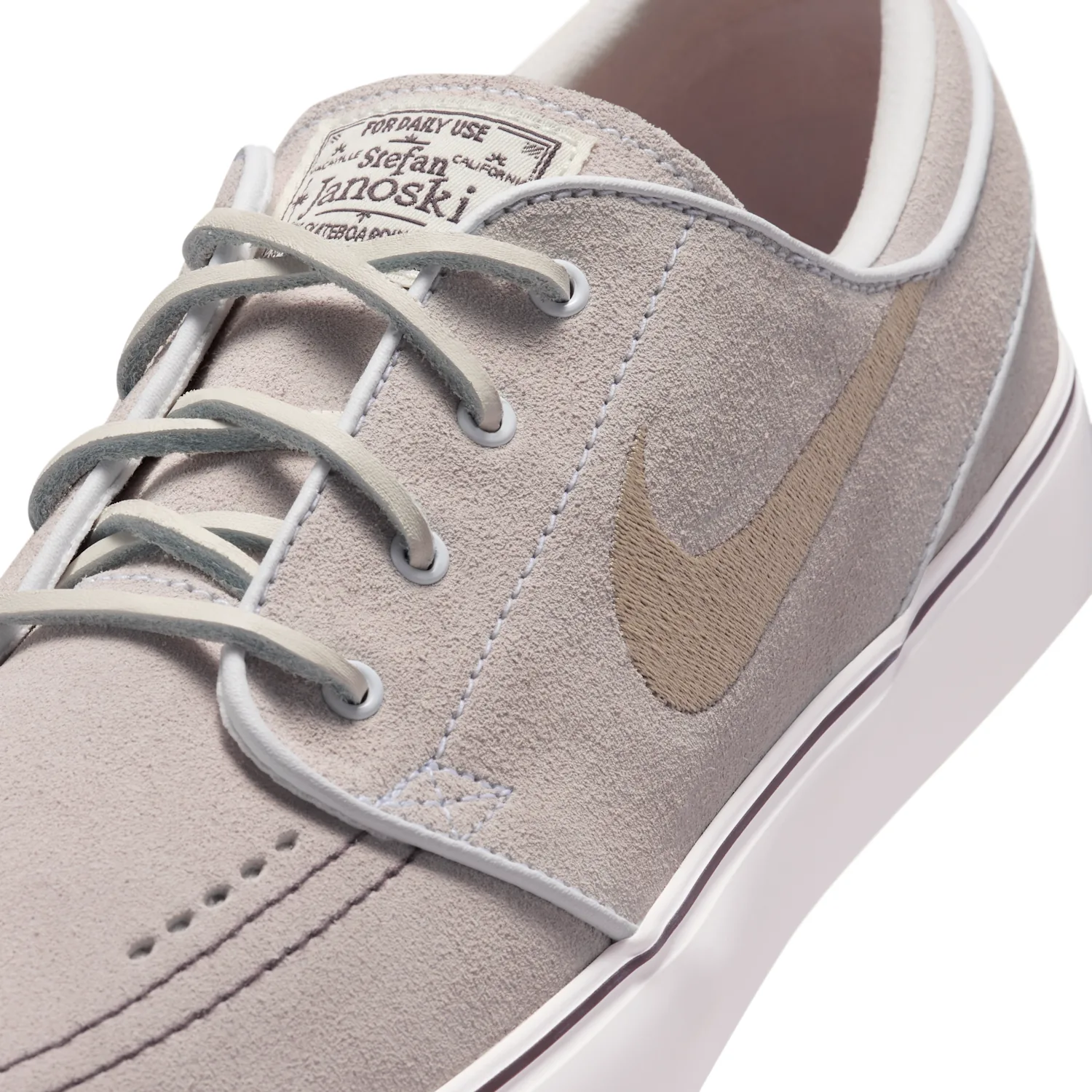 Nike SB Zoom Janoski OG+ image 8
