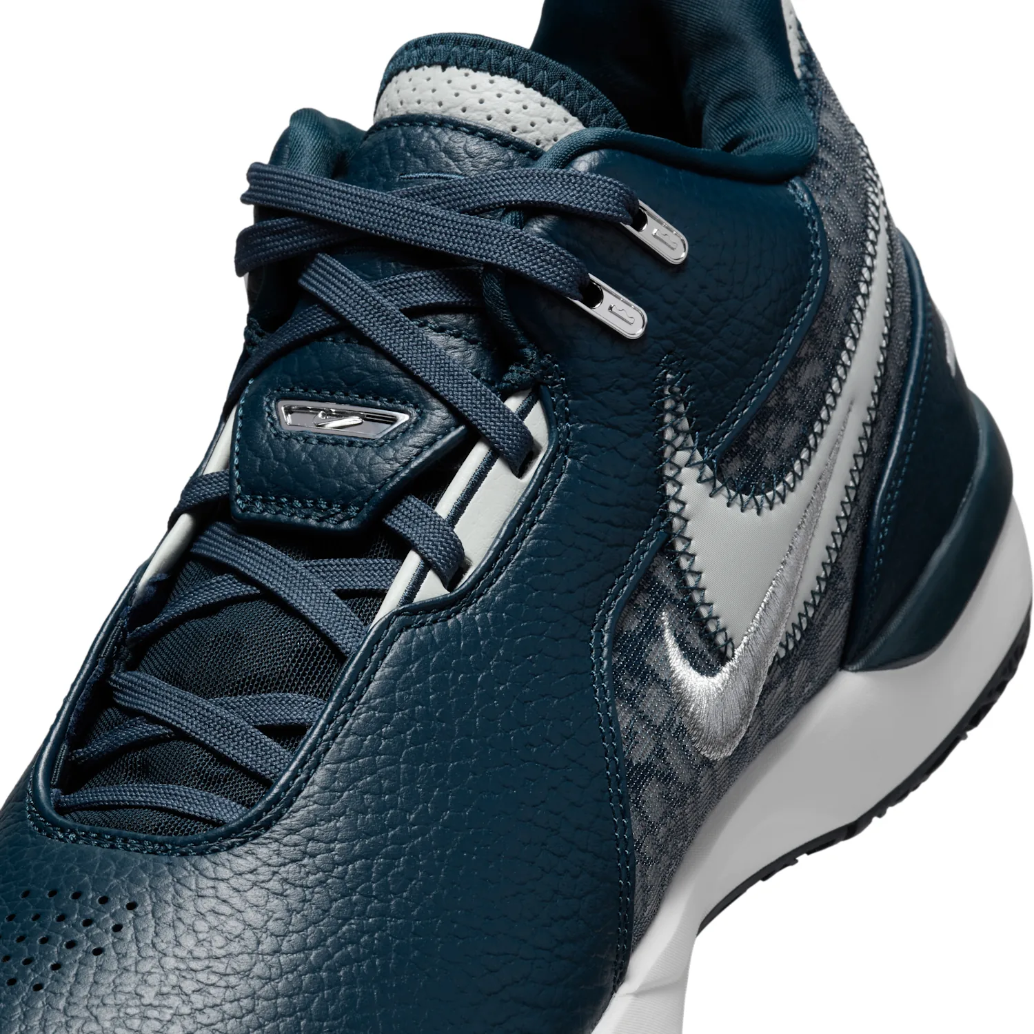 LeBron NXXT Gen AMPD image 7