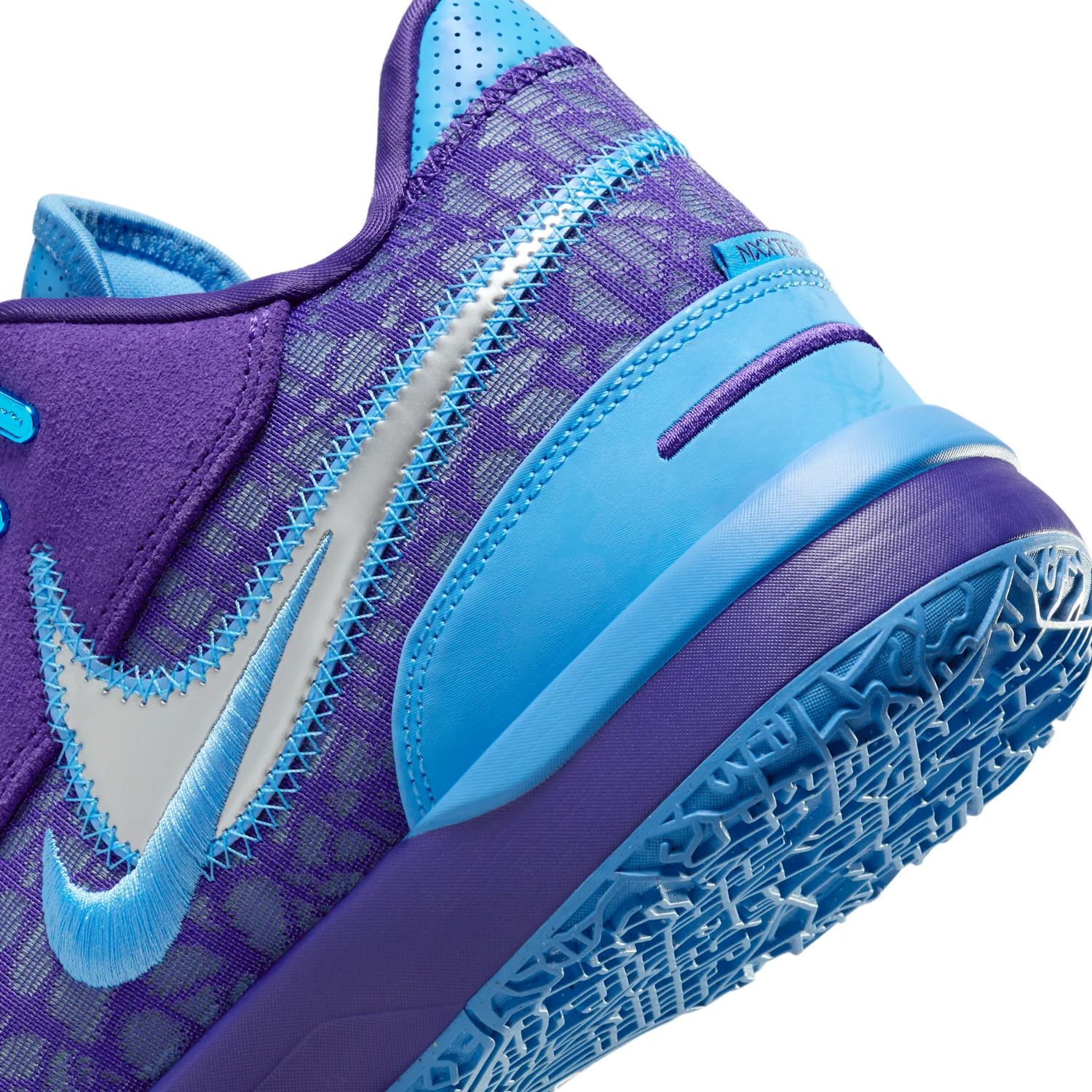 LeBron NXXT Gen AMPD image 8
