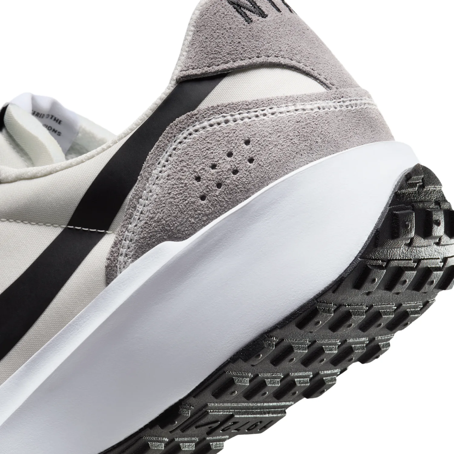 Nike Waffle Nav image 8