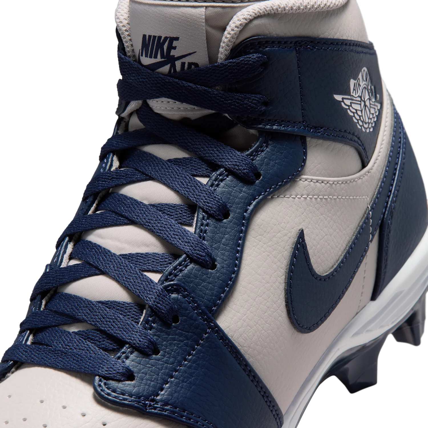 Jordan 1 Mid TD image 9