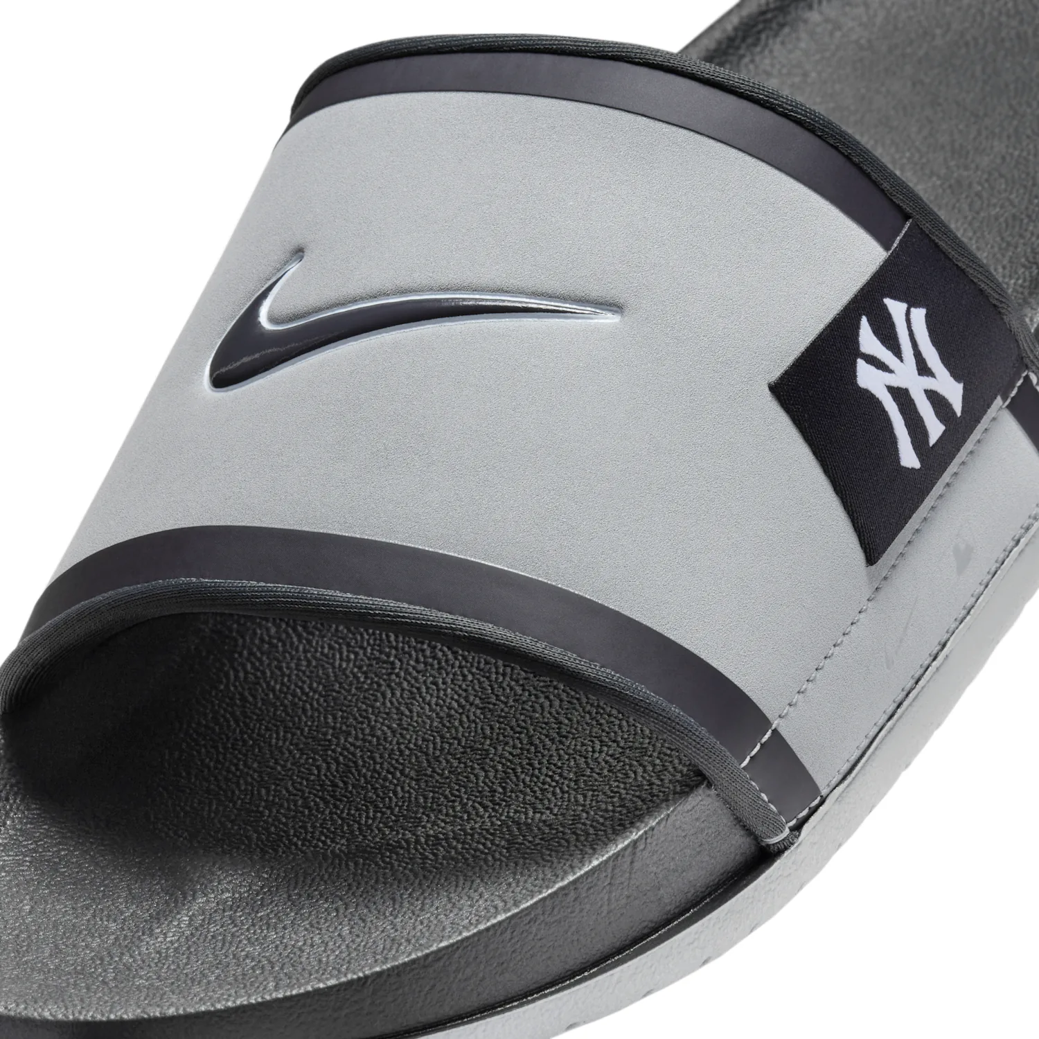 Nike Offcourt (New York Yankees) image 6