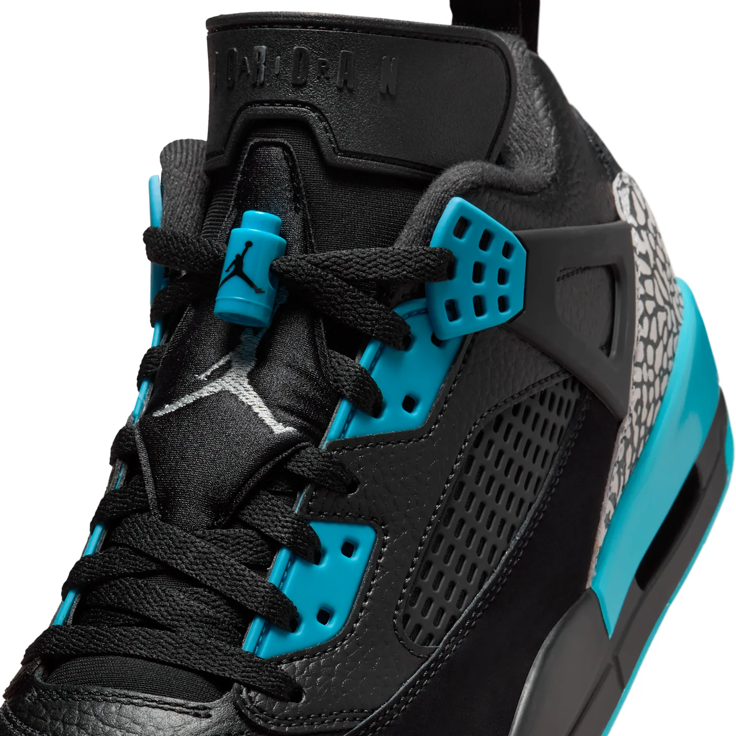Jordan Spizike Low image 8