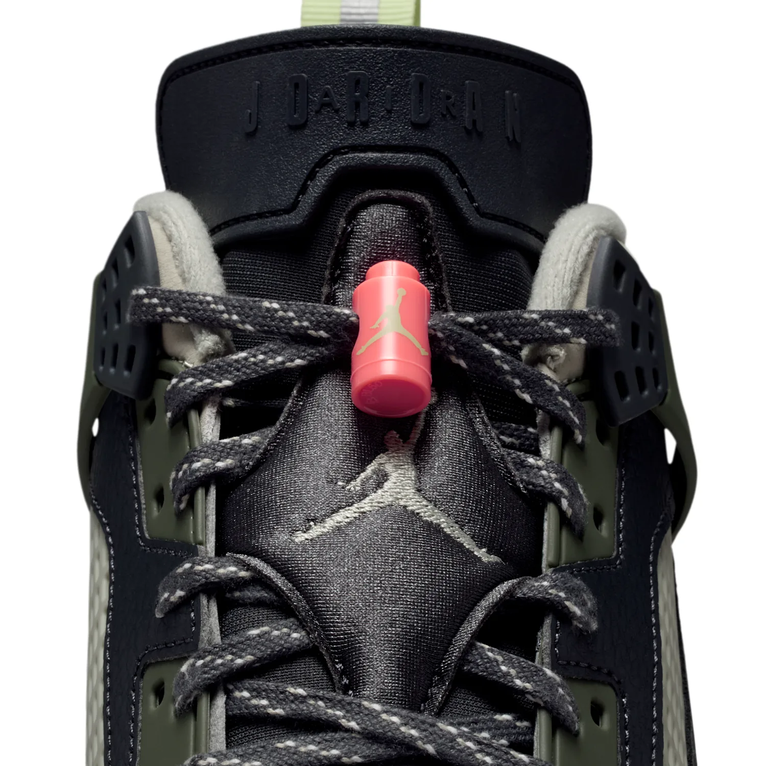 Jordan Spizike Low image 9