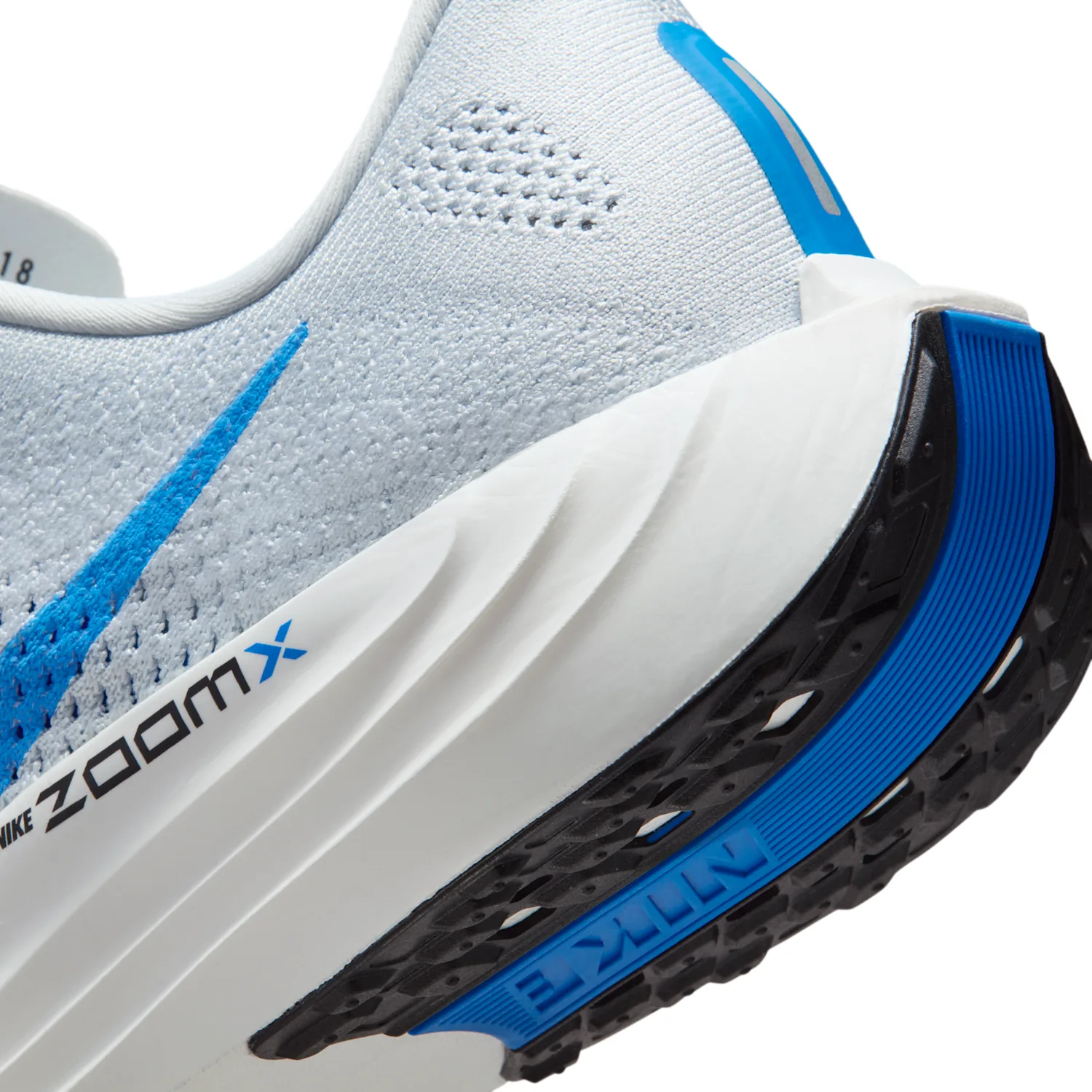 Nike Pegasus Plus image 8