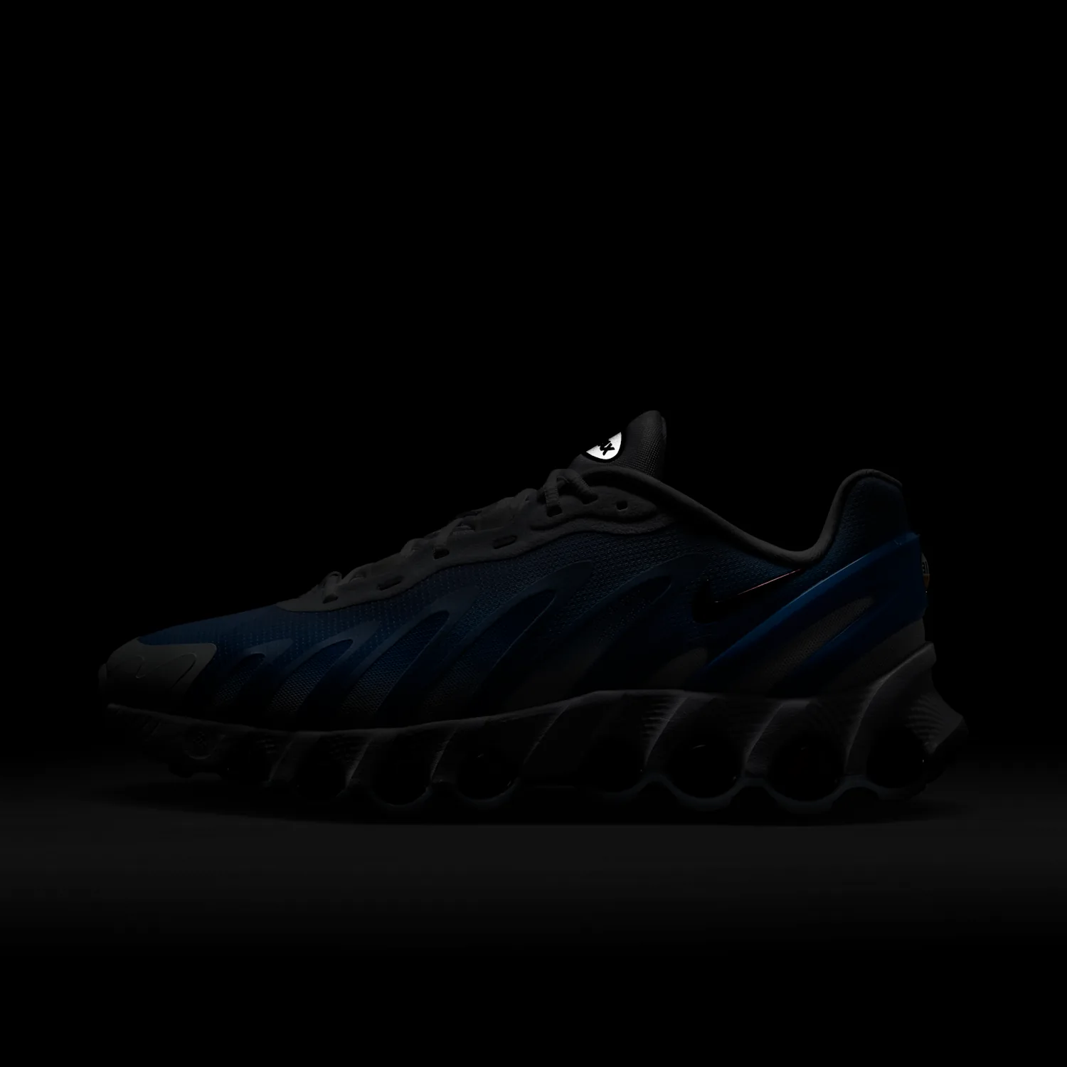 Nike Air Max Dn8 image 2