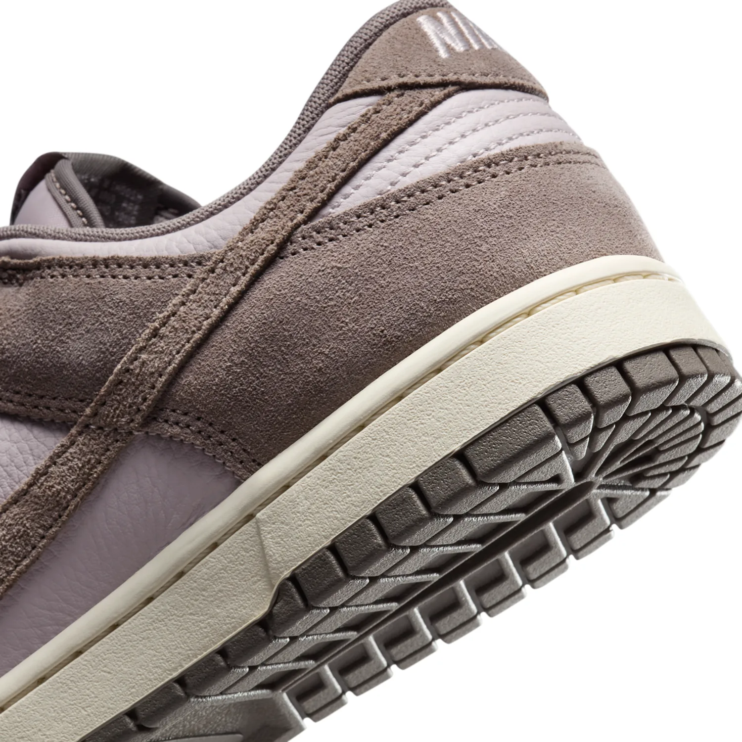 Nike Dunk Low Retro SE Leather/Suede image 8
