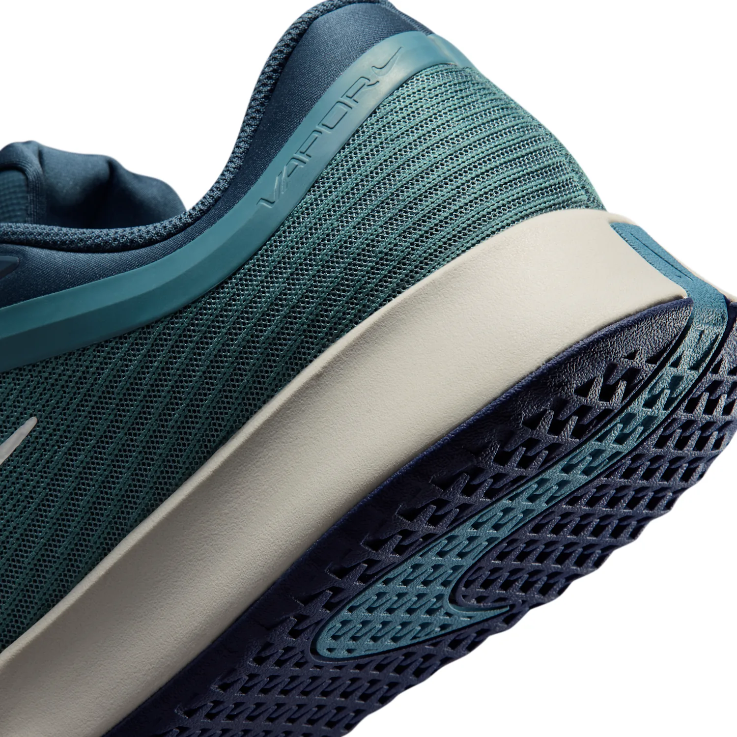 Nike Vapor Pro 3 image 8