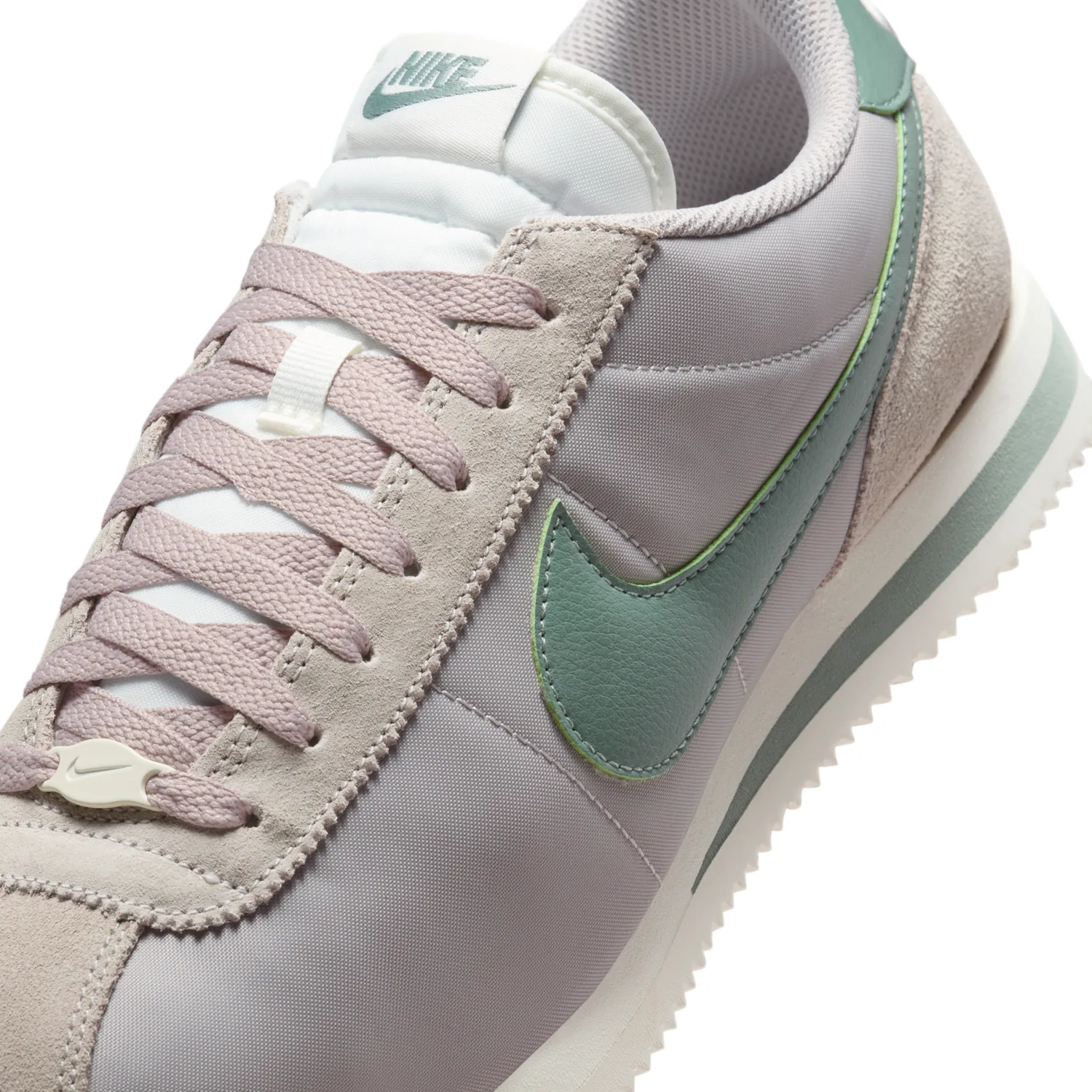 Nike Cortez Textile image 7
