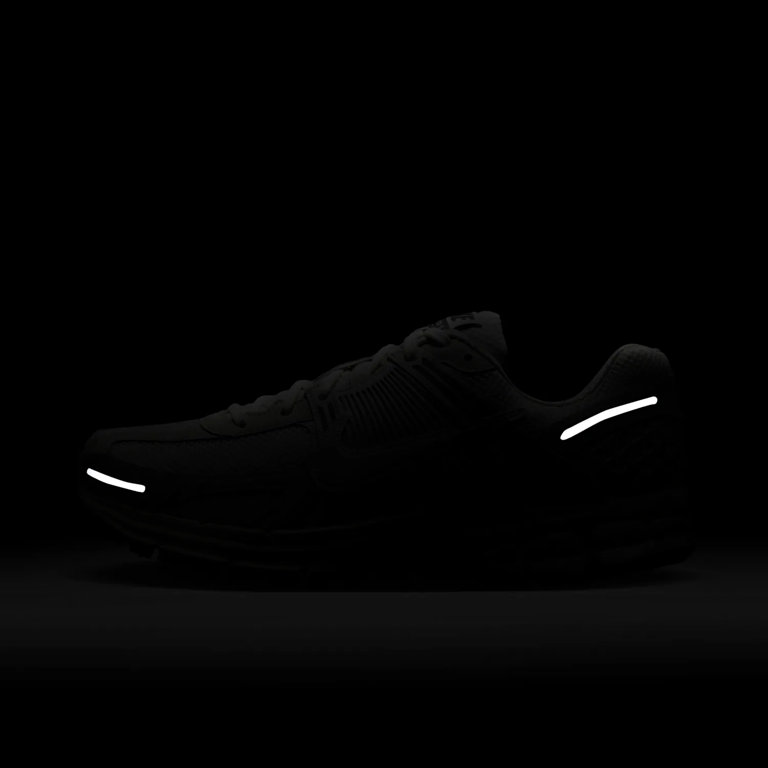 Nike Zoom Vomero 5 SE image 9
