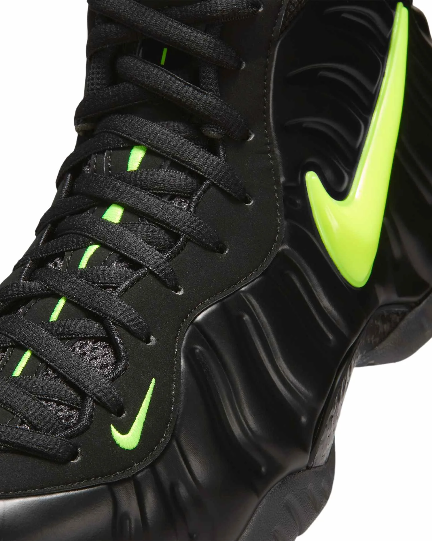 Nike Air Foamposite Pro image 9