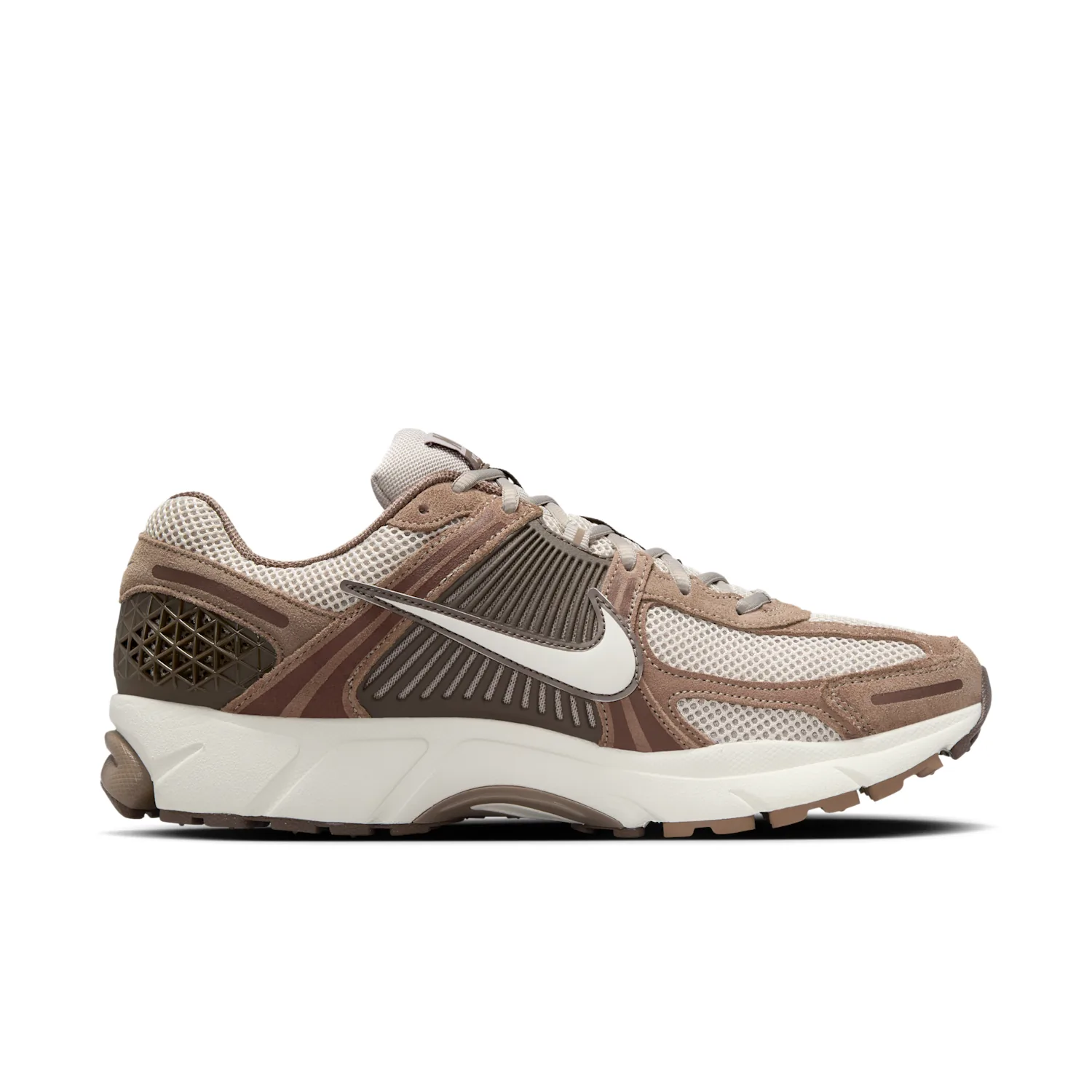 Nike Zoom Vomero 5 image 3