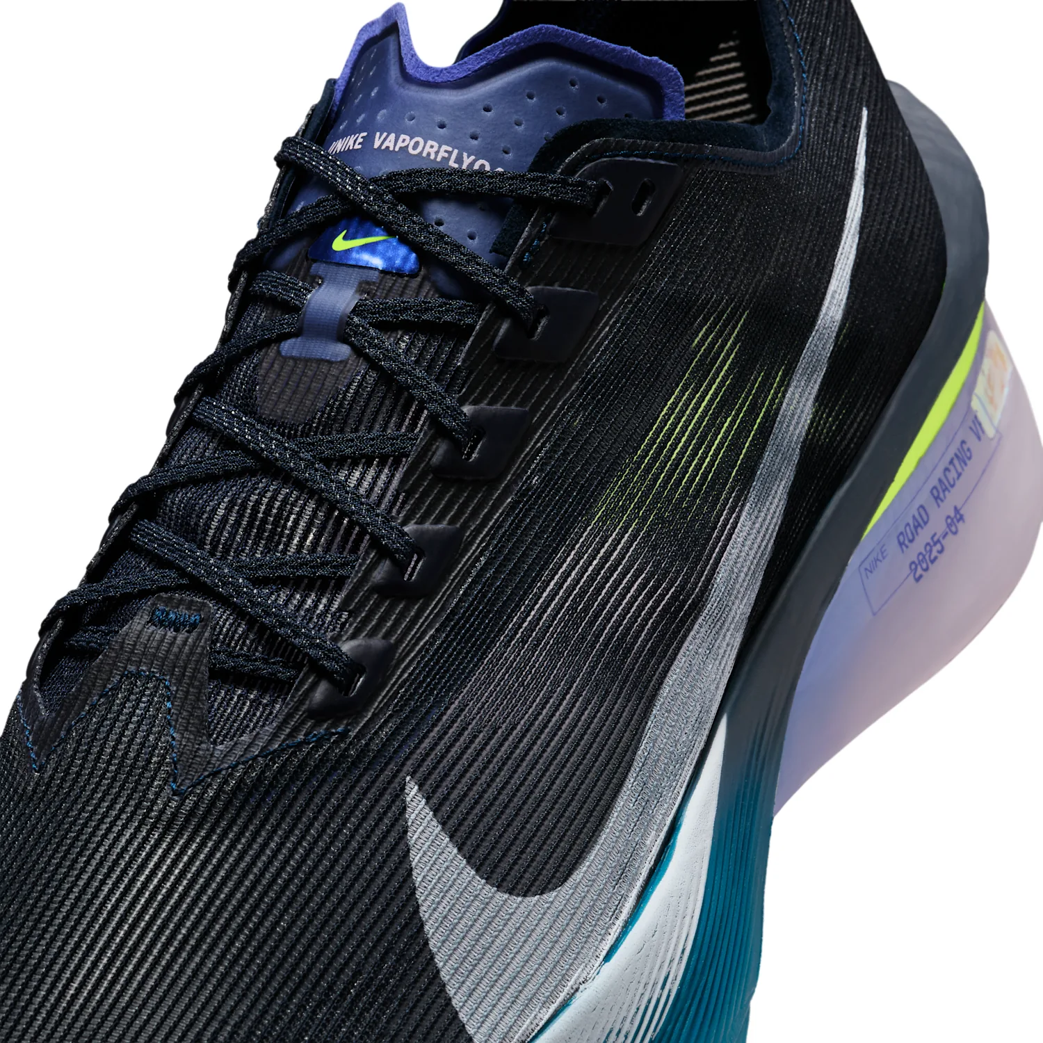 Nike Vaporfly 4 image 7