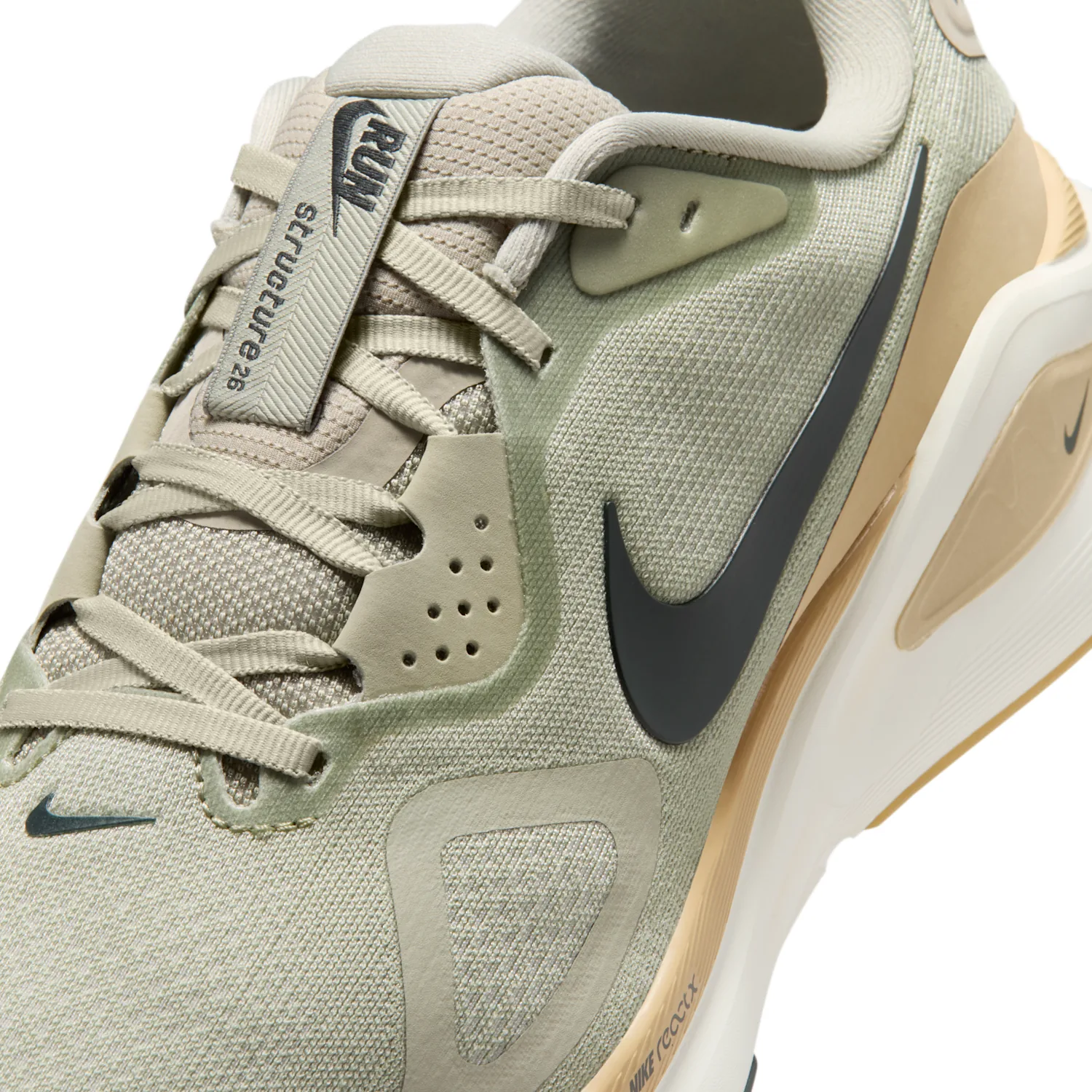Nike Structure 26 image 7