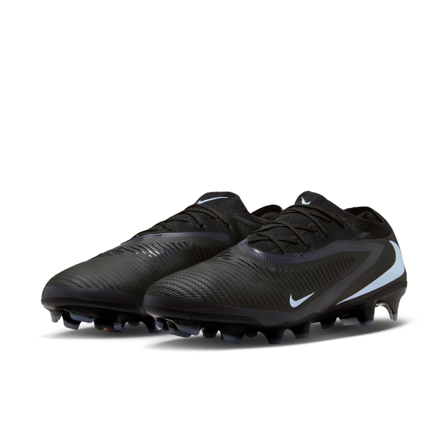 Nike Phantom 6 Low Pro image 5