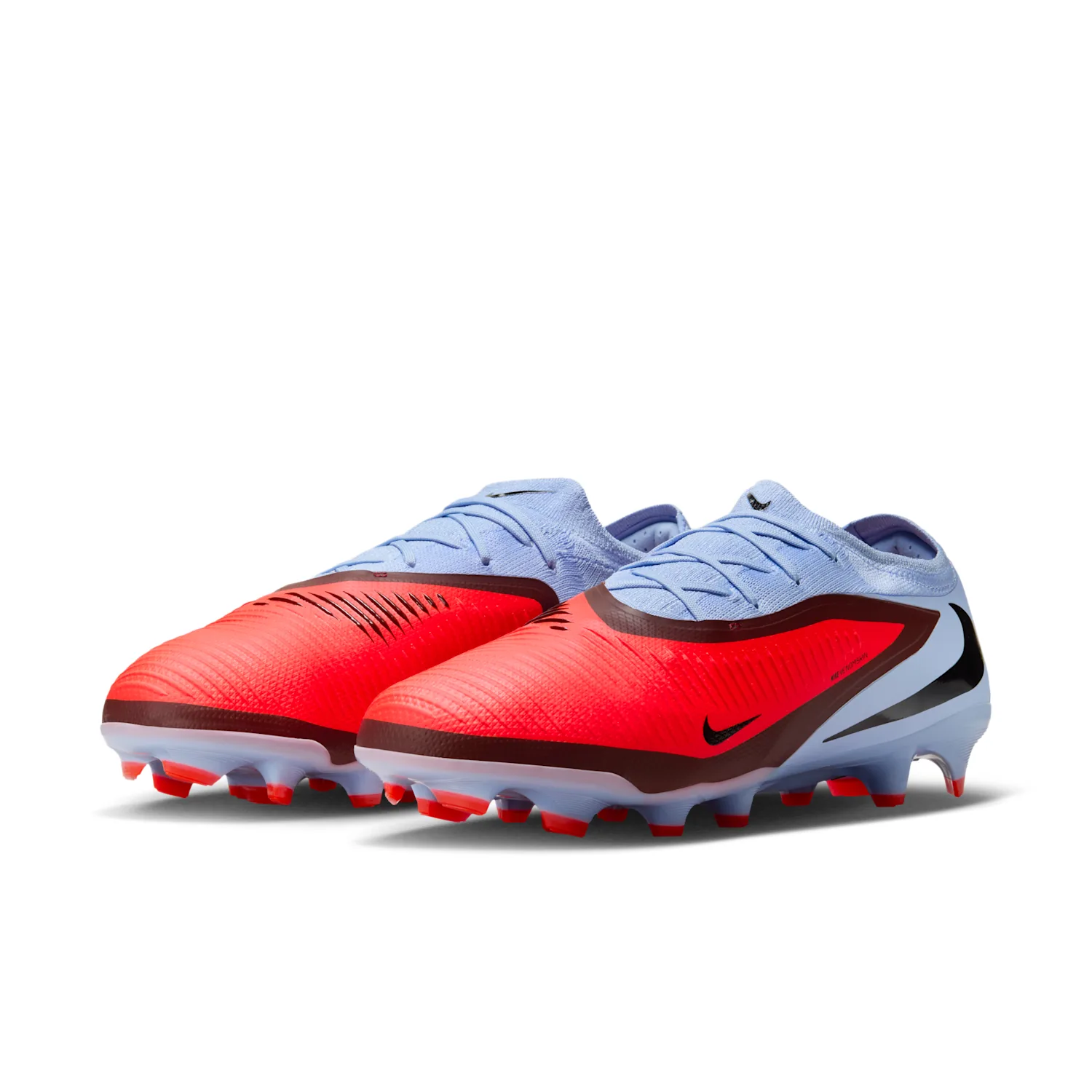 Nike Phantom 6 Low Pro image 5
