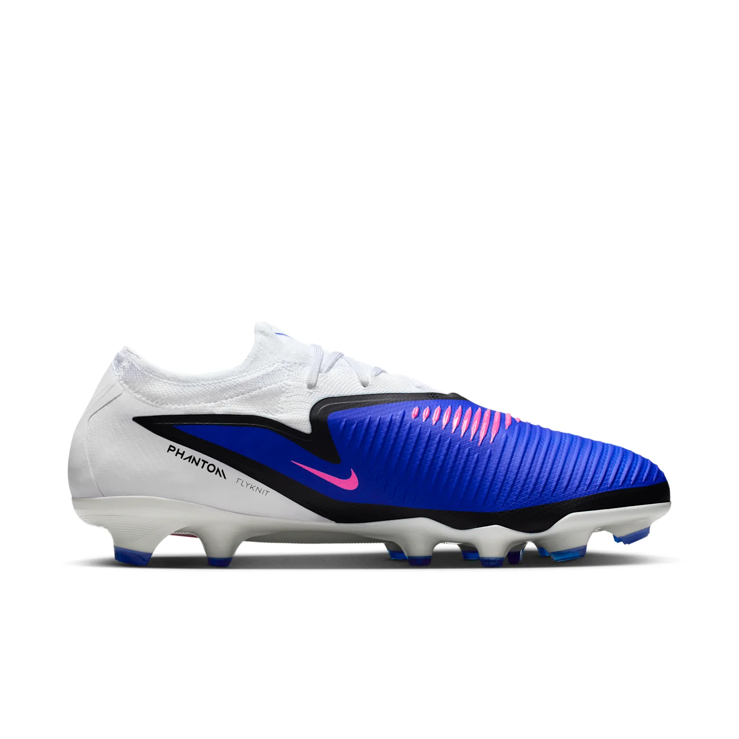 Nike Phantom 6 Low Pro image 4