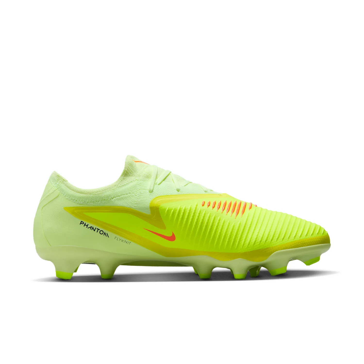 Nike Phantom 6 Low Pro image 3