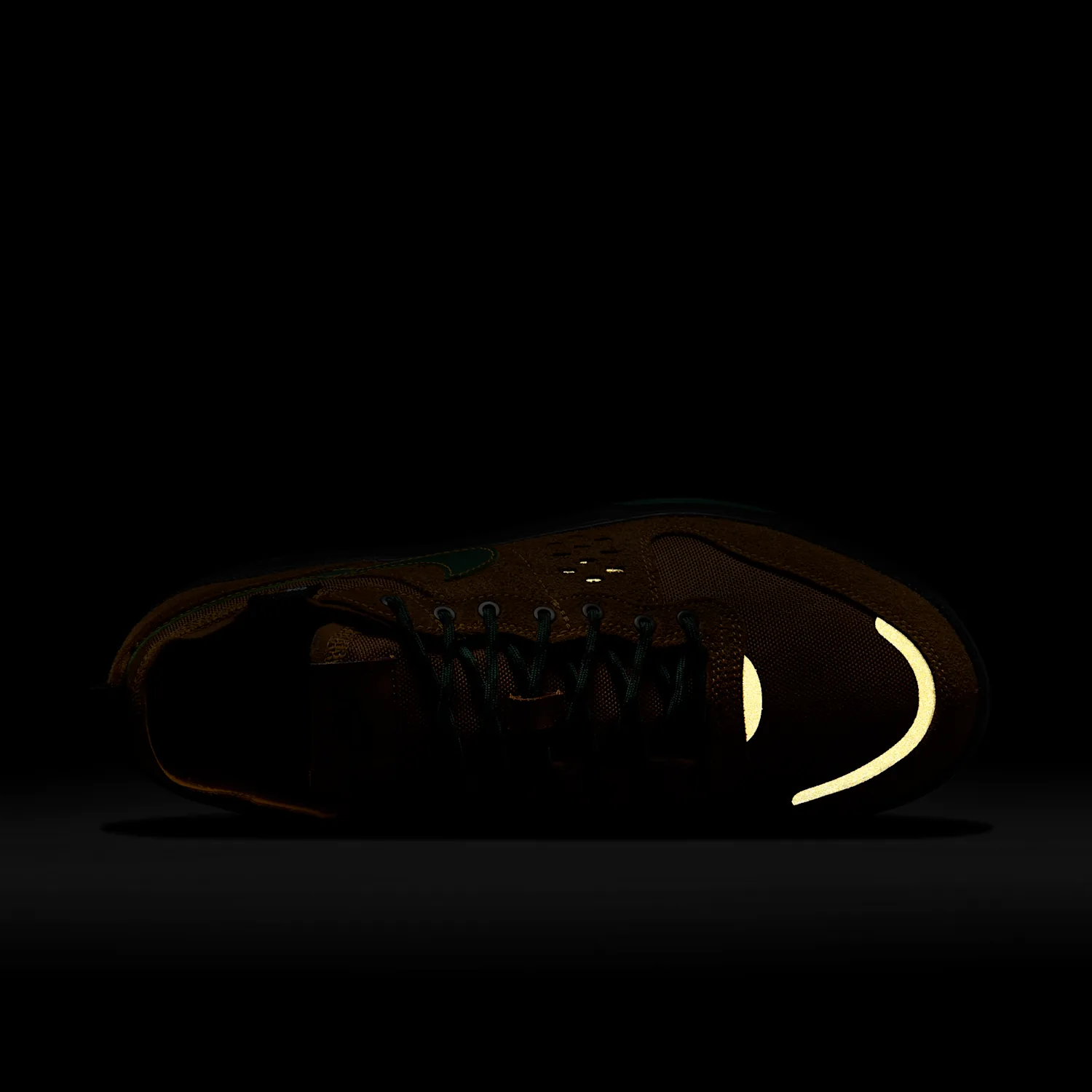 Nike C1TY Premium CORDURA® image 11