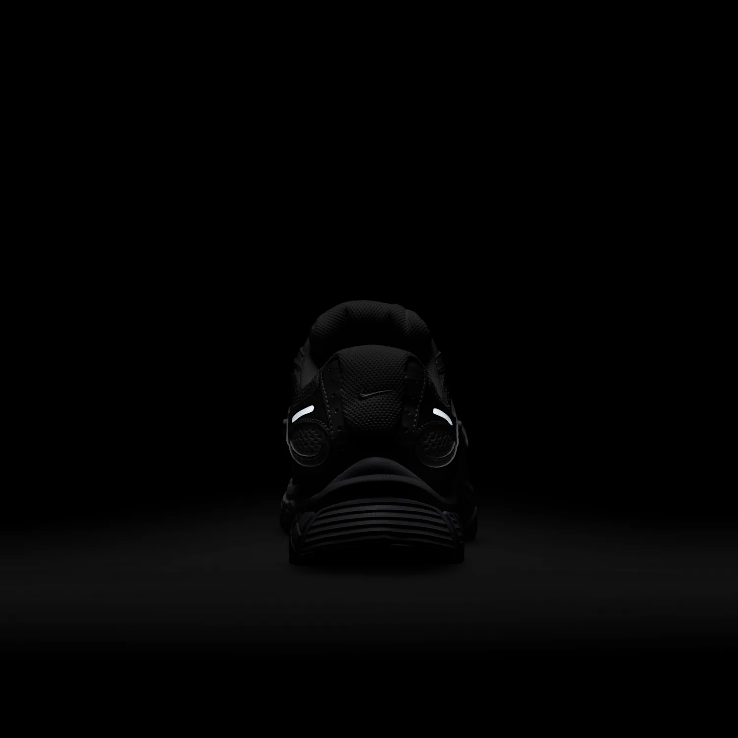 Nike V5 RNR image 2