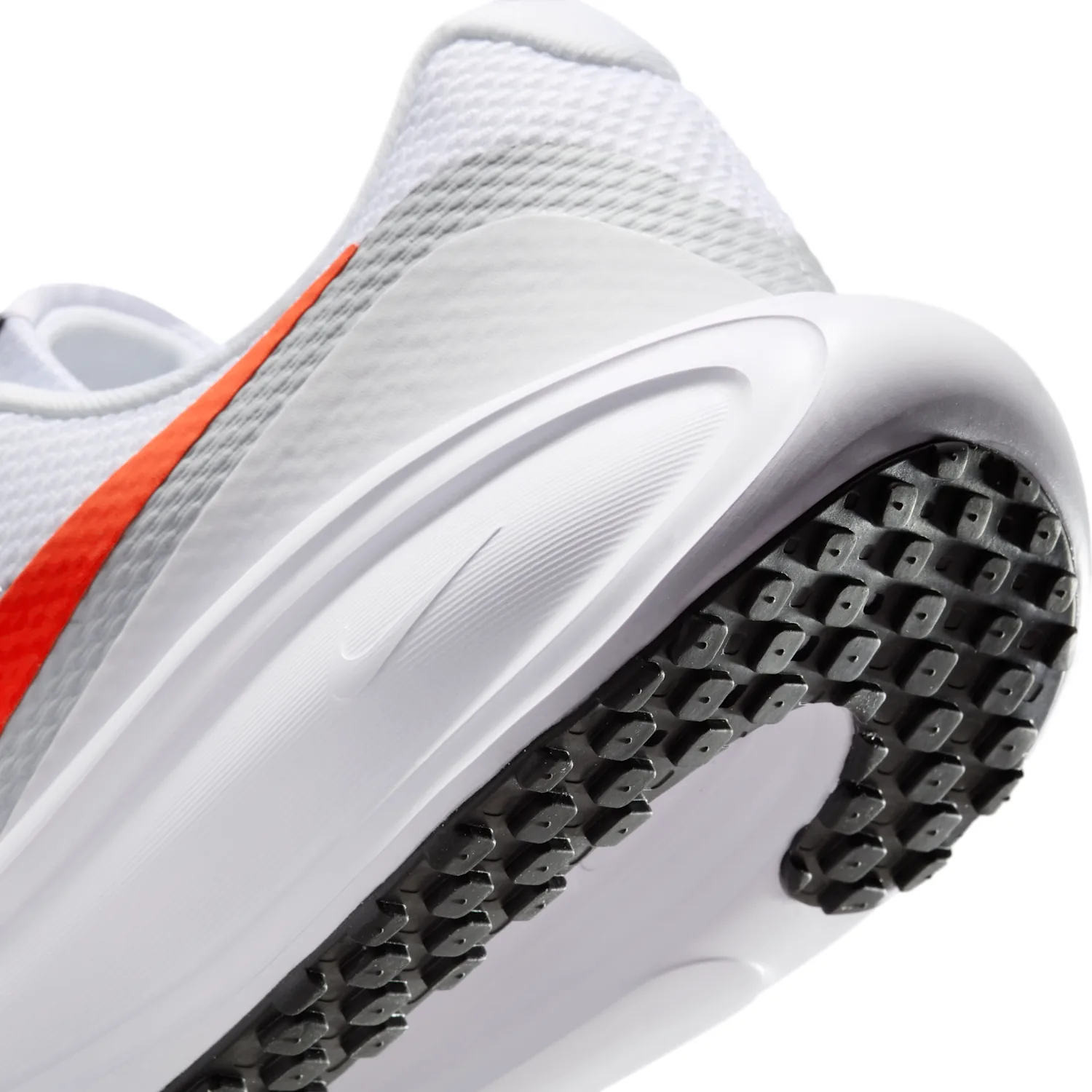 Nike Revolution 8 image 8