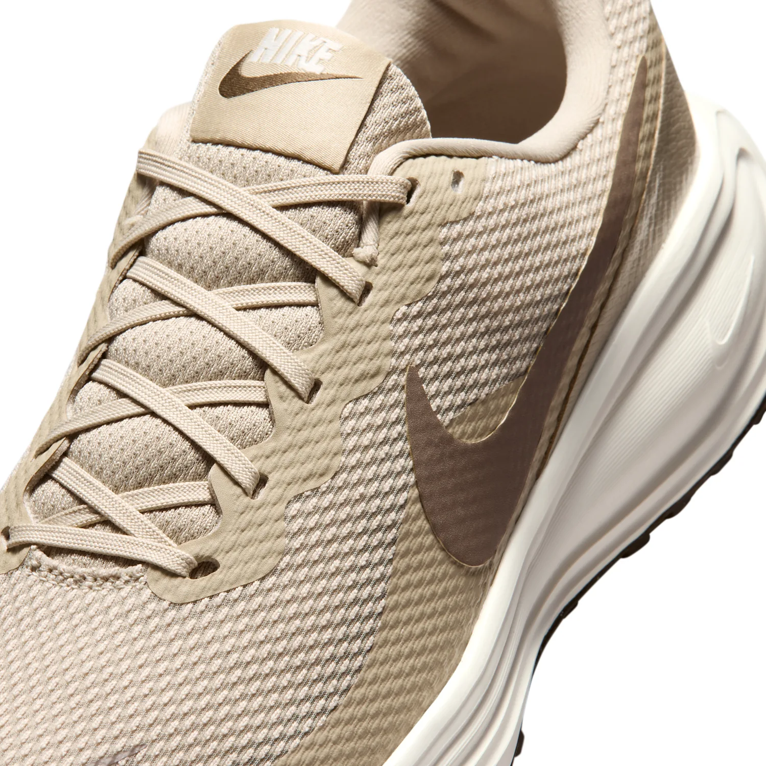 Nike Revolution 8 image 7
