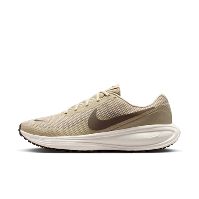 Nike Revolution 8