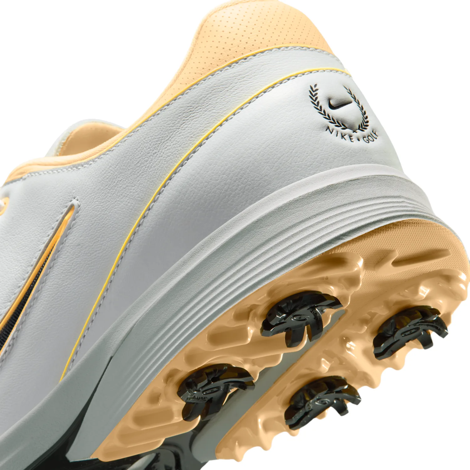Nike Victory Tour 4 image 9