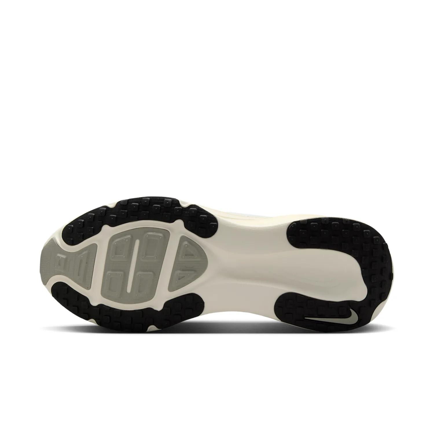 Nike Vomero 18 image 4