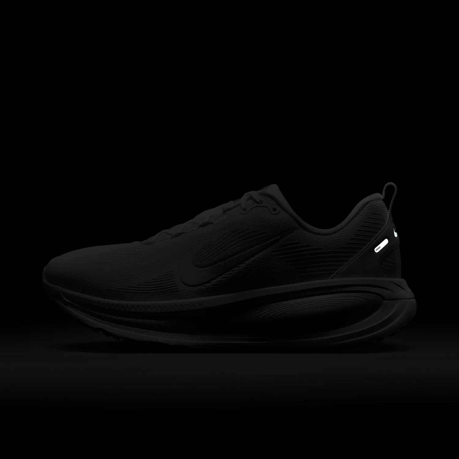 Nike Vomero 18 image 2