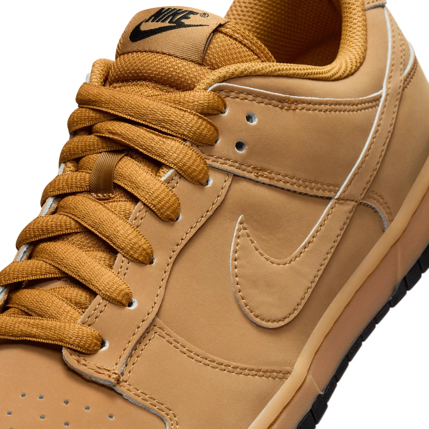 Nike Dunk Low Retro SE image 7