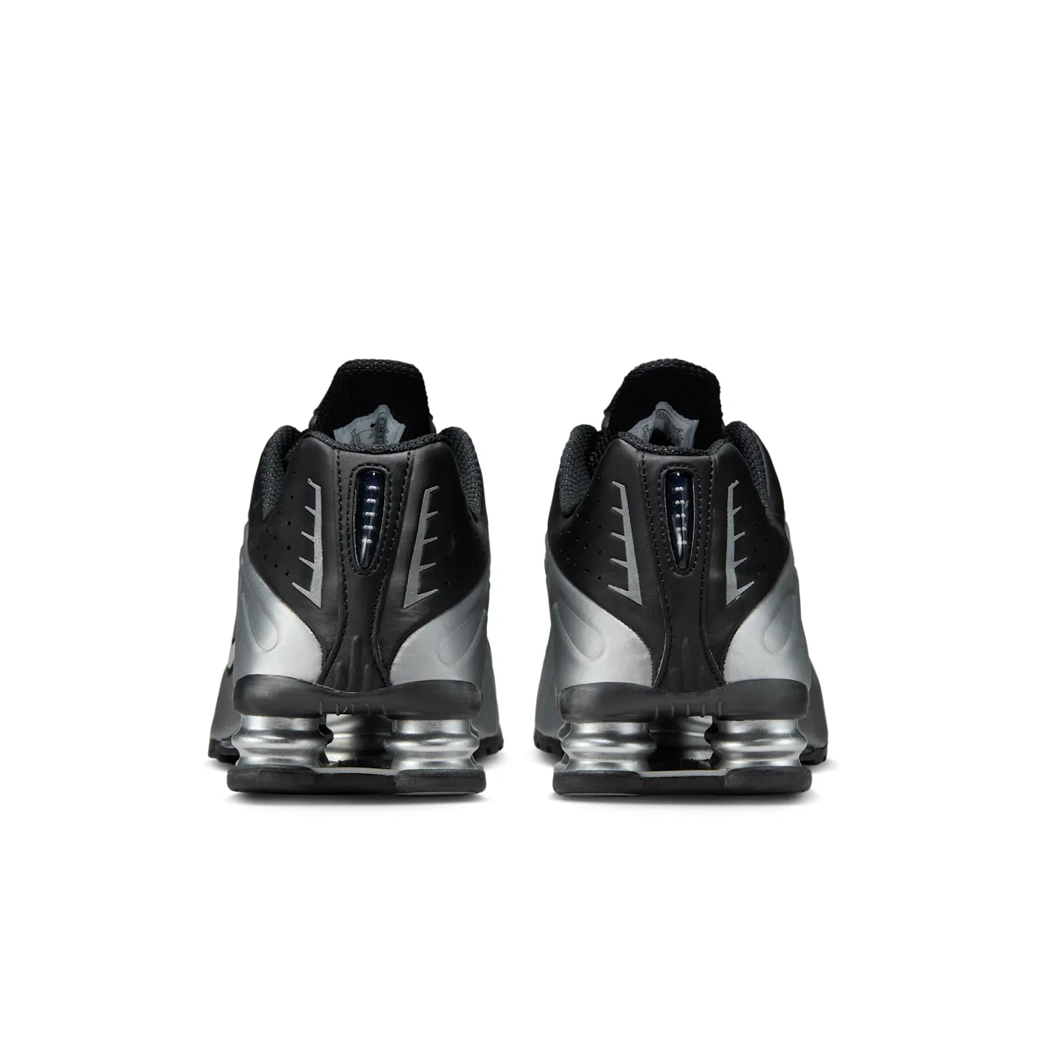 Nike Shox R4 image 6