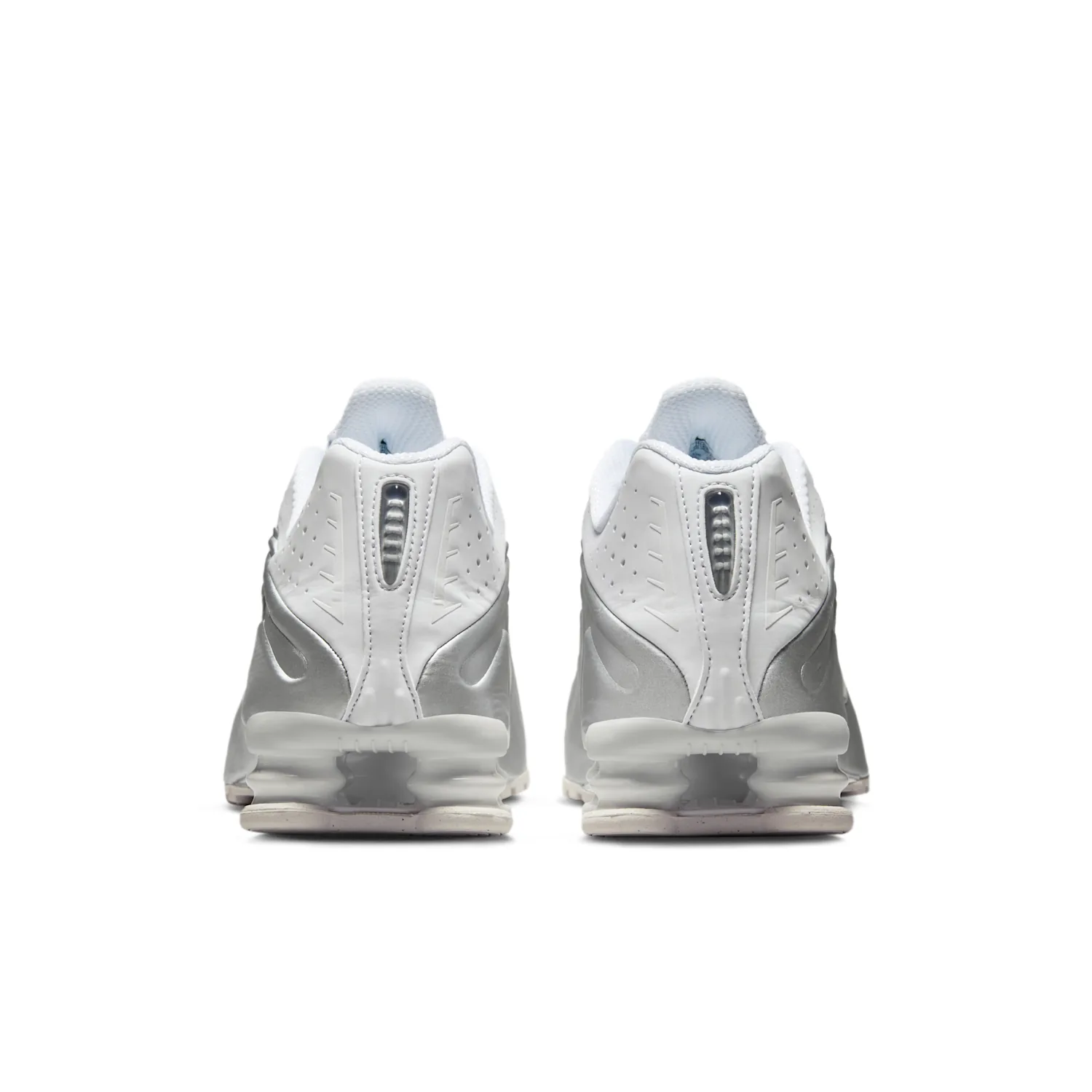 Nike Shox R4 image 9