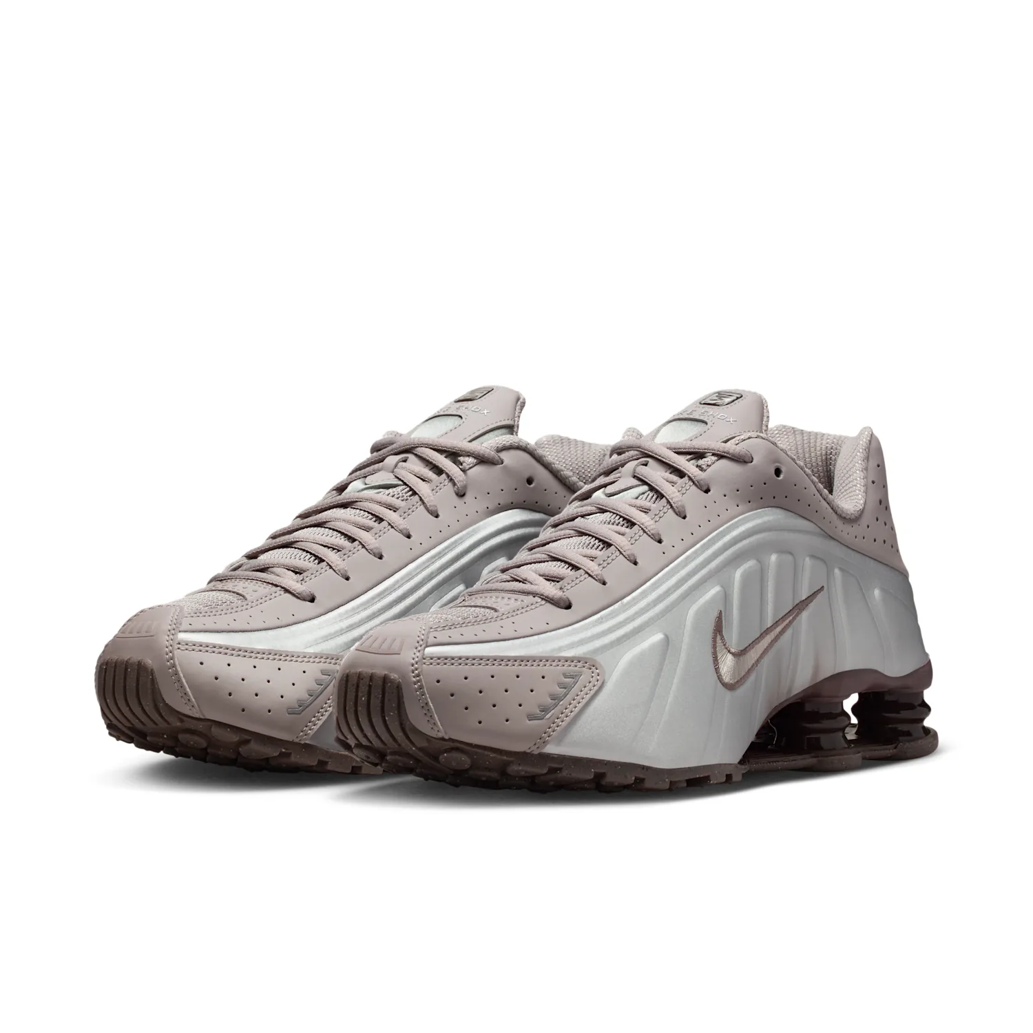 Nike Shox R4 image 8