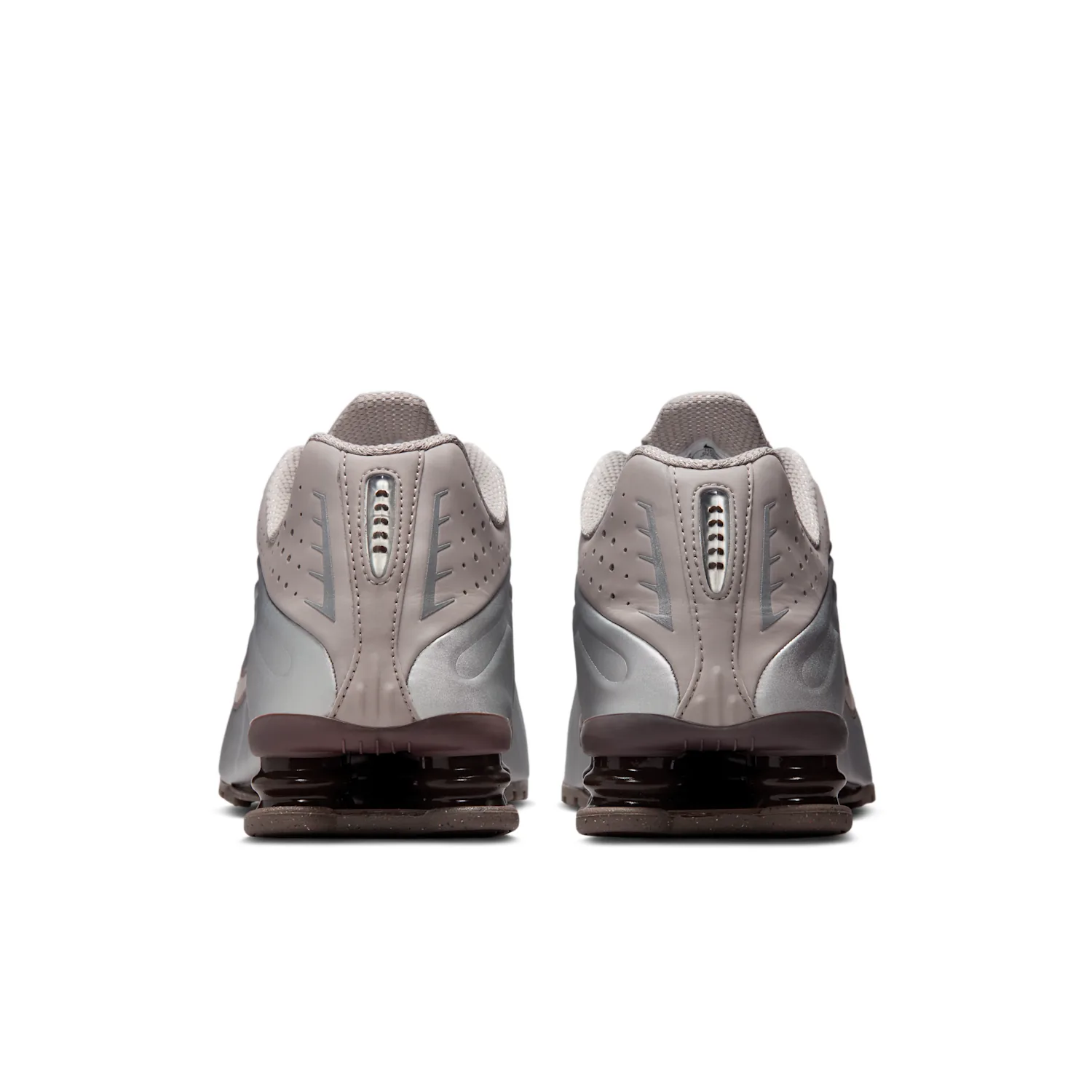 Nike Shox R4 image 9