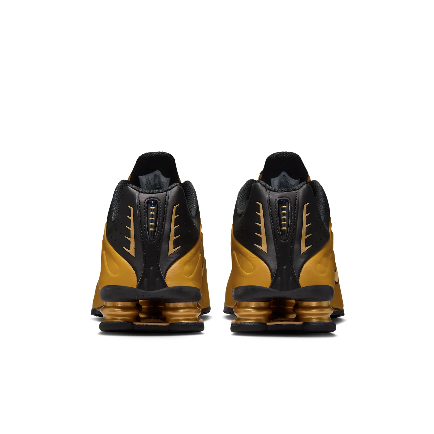 Nike Shox R4 image 6