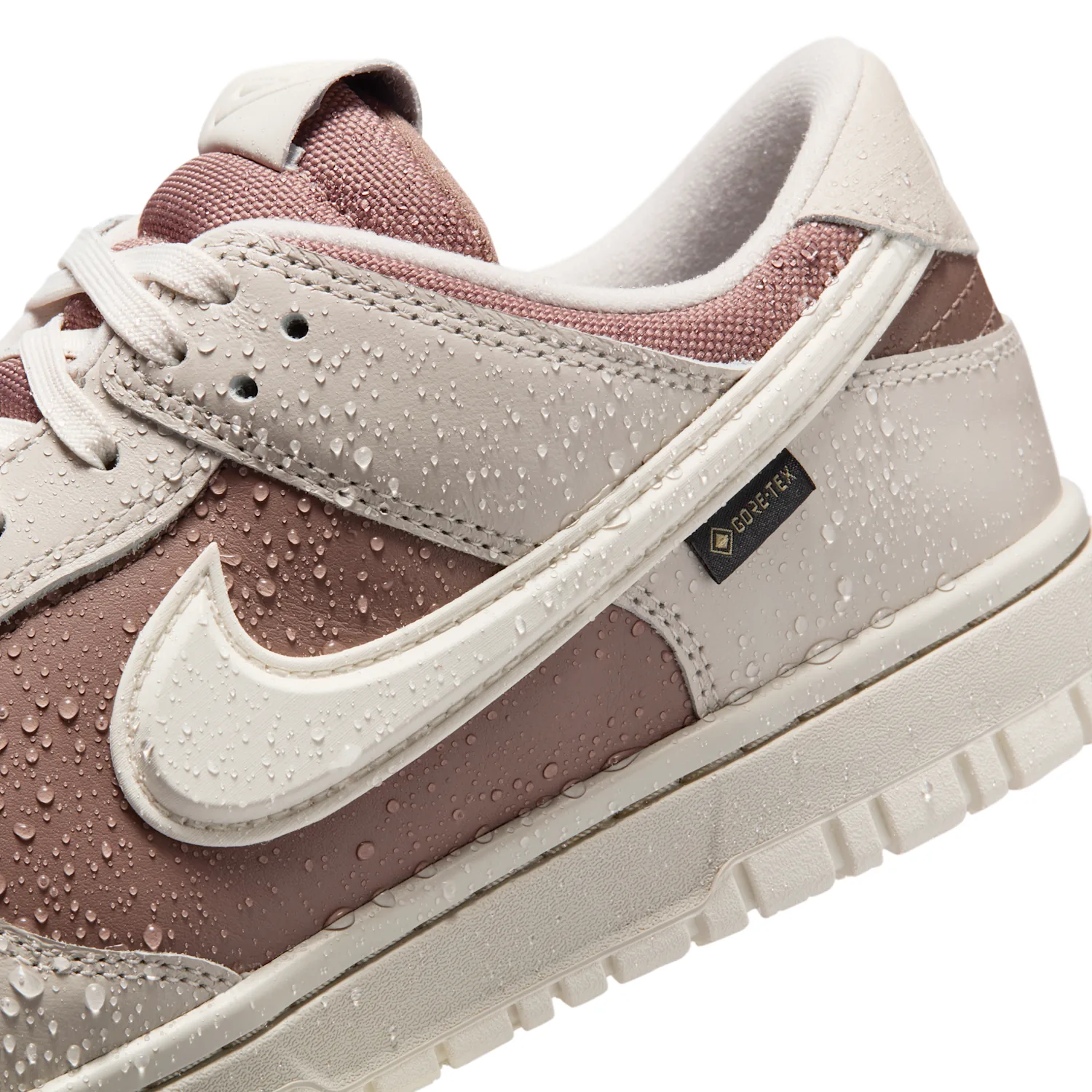 Nike Dunk Low GORE-TEX image 9