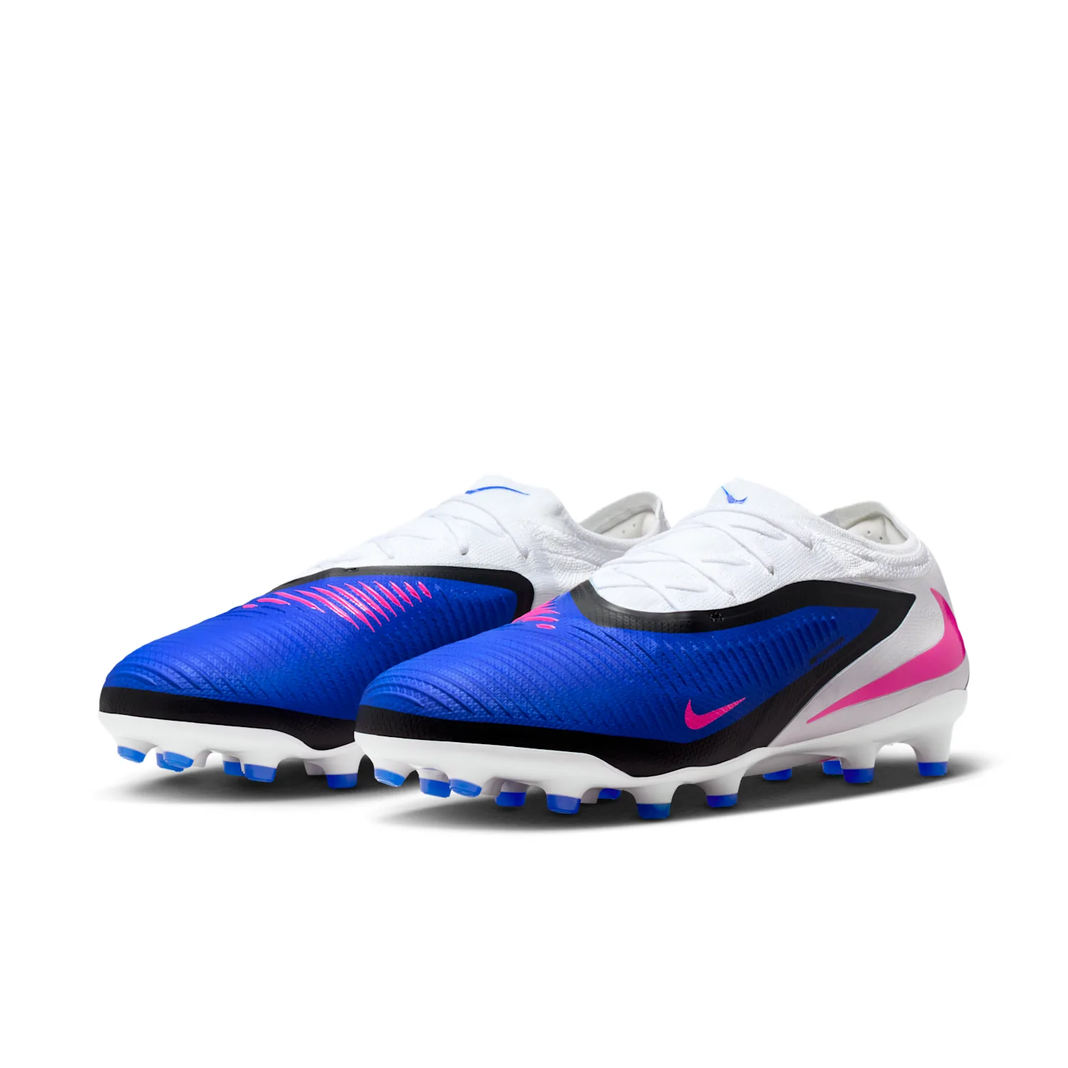 Nike Phantom 6 Low Pro image 5