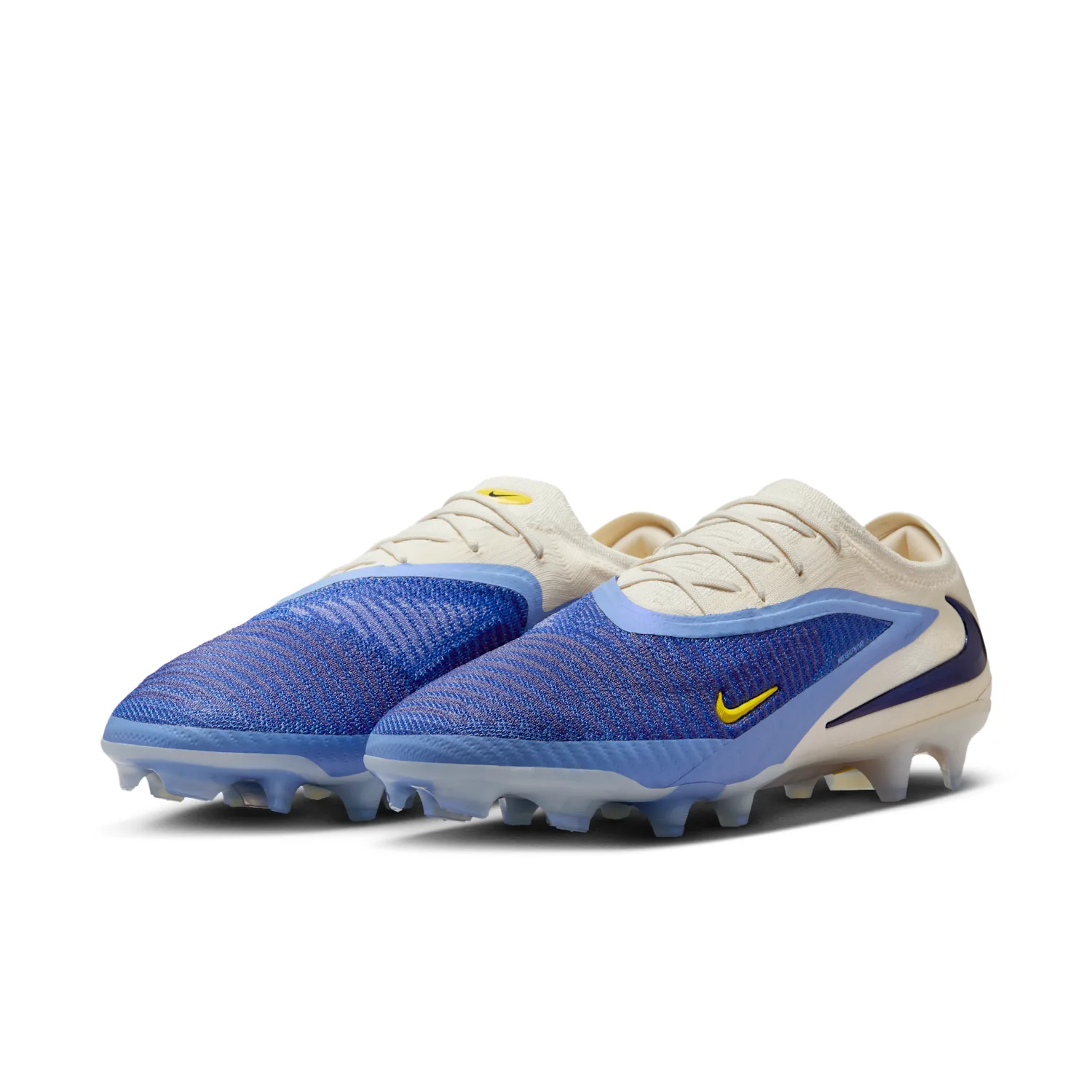 Nike Phantom 6 Low Elite image 6