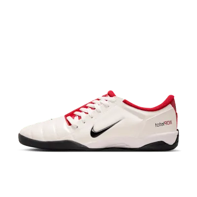 Nike Total 90