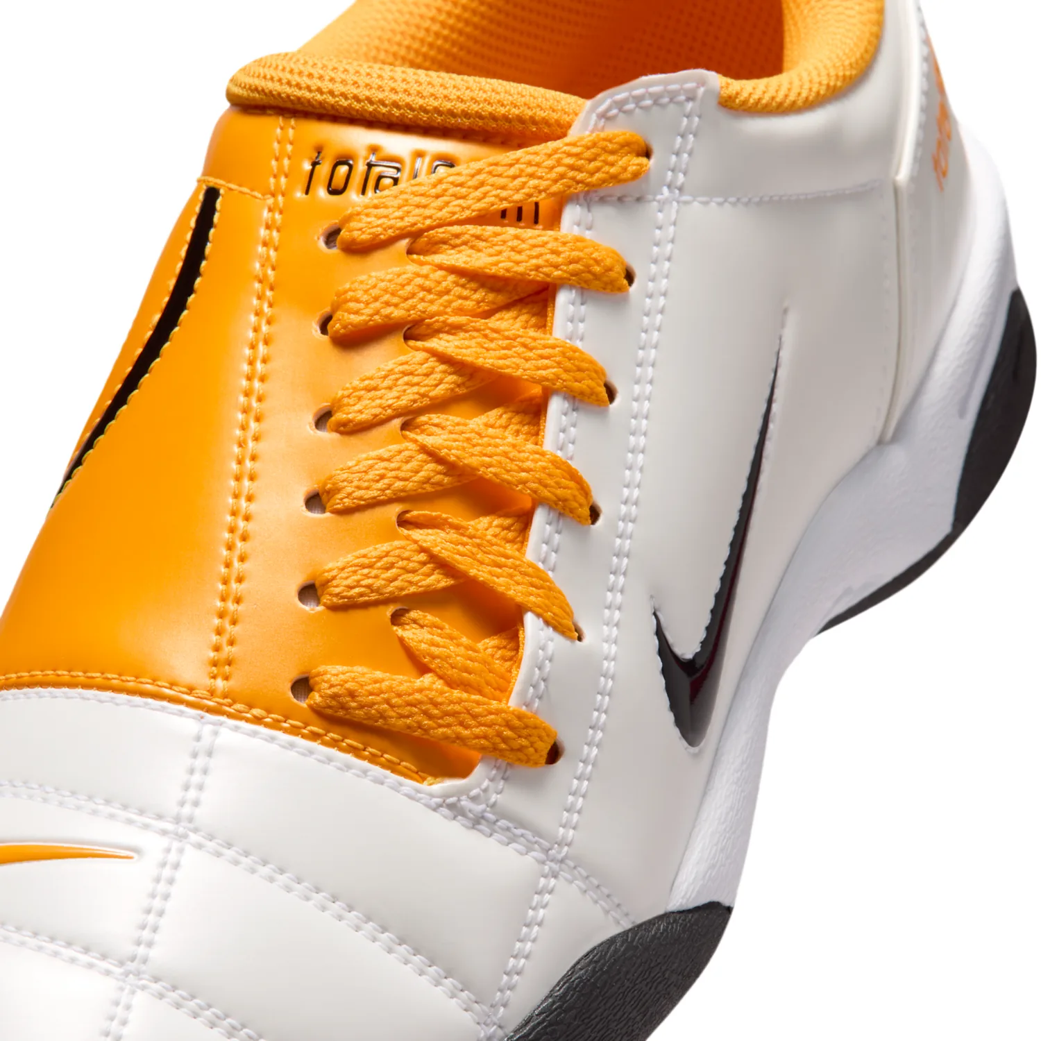 Nike Total 90 image 7