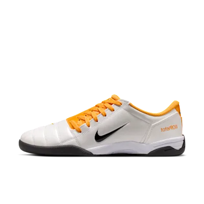 Nike Total 90